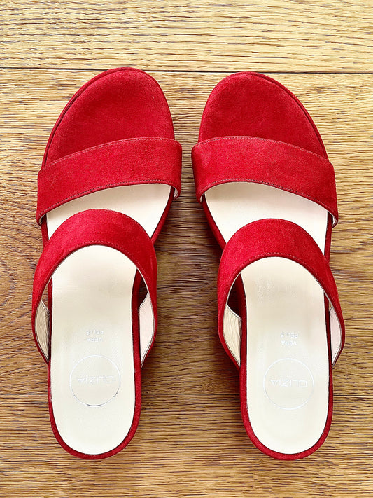 RED SUEDE GAL