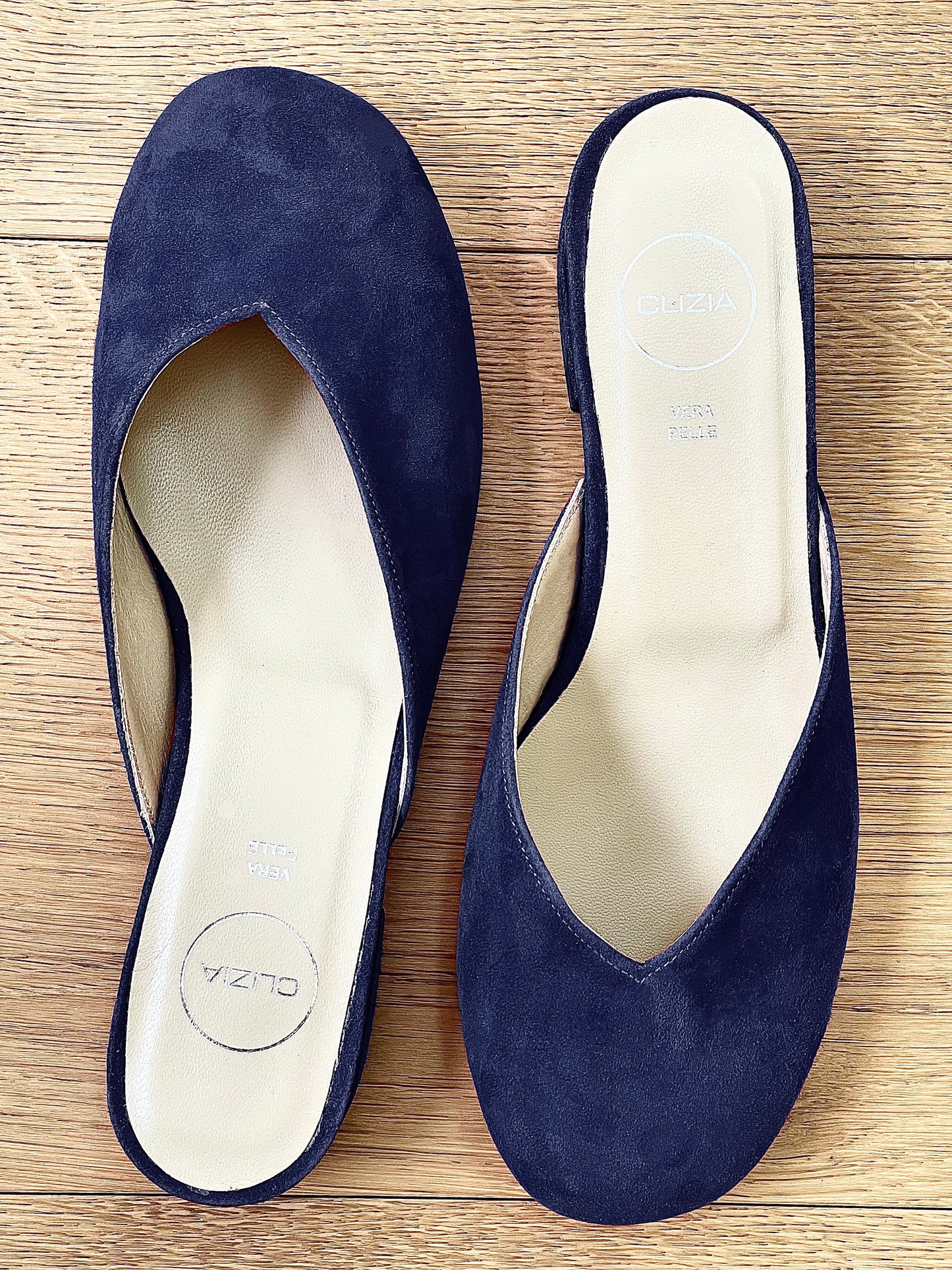 SULLY SUEDE ALBASTRU