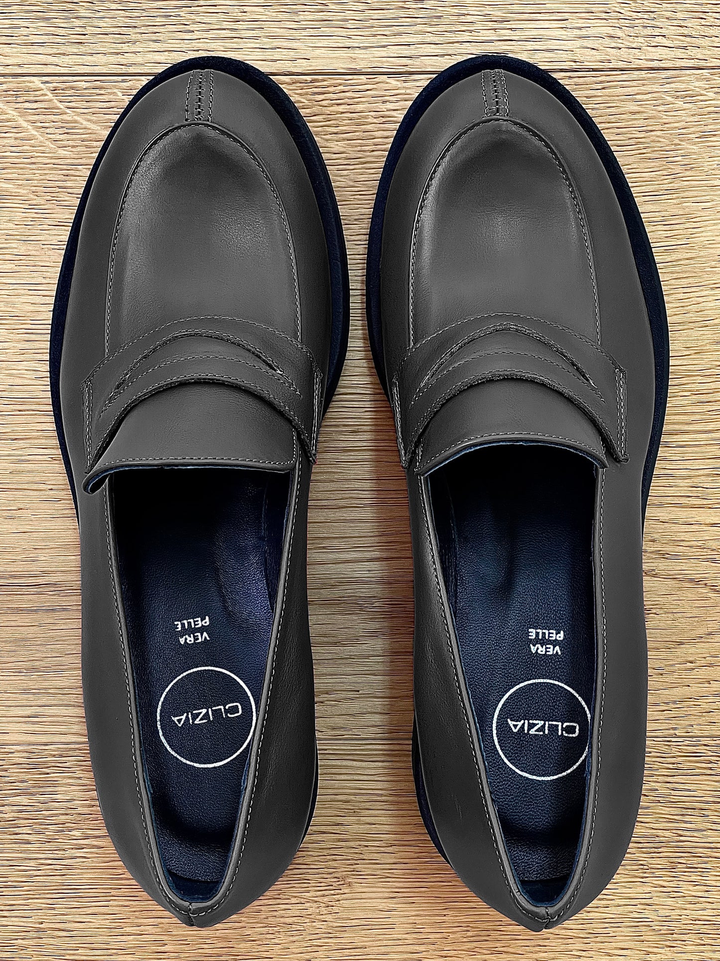 PIELE NELLY NEGRU