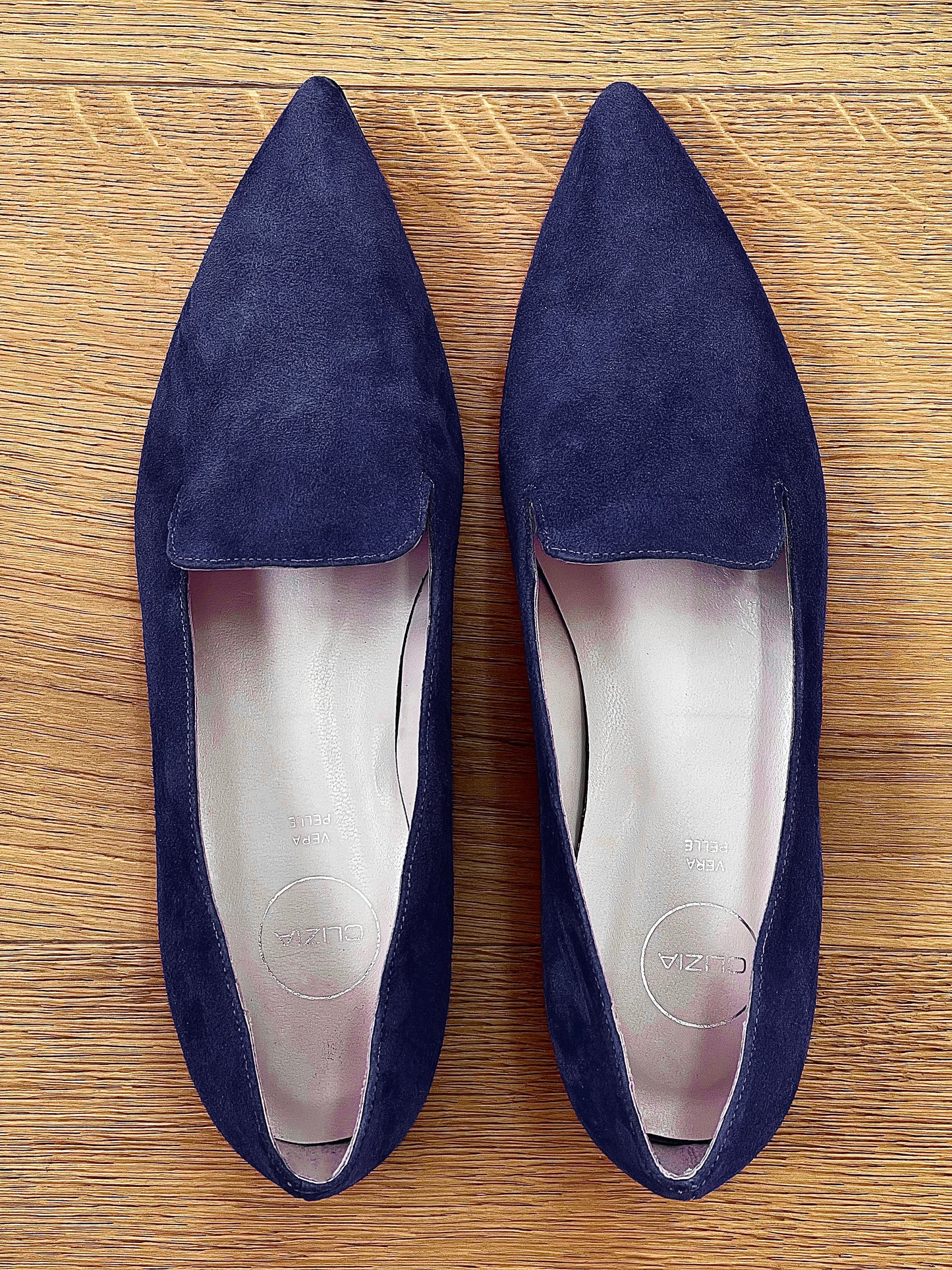 JOSS SUEDE ALBASTRU
