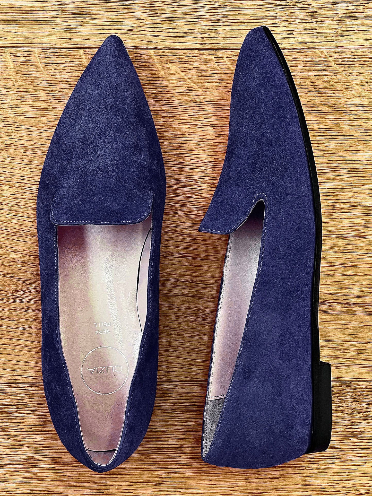 JOSS SUEDE ALBASTRU