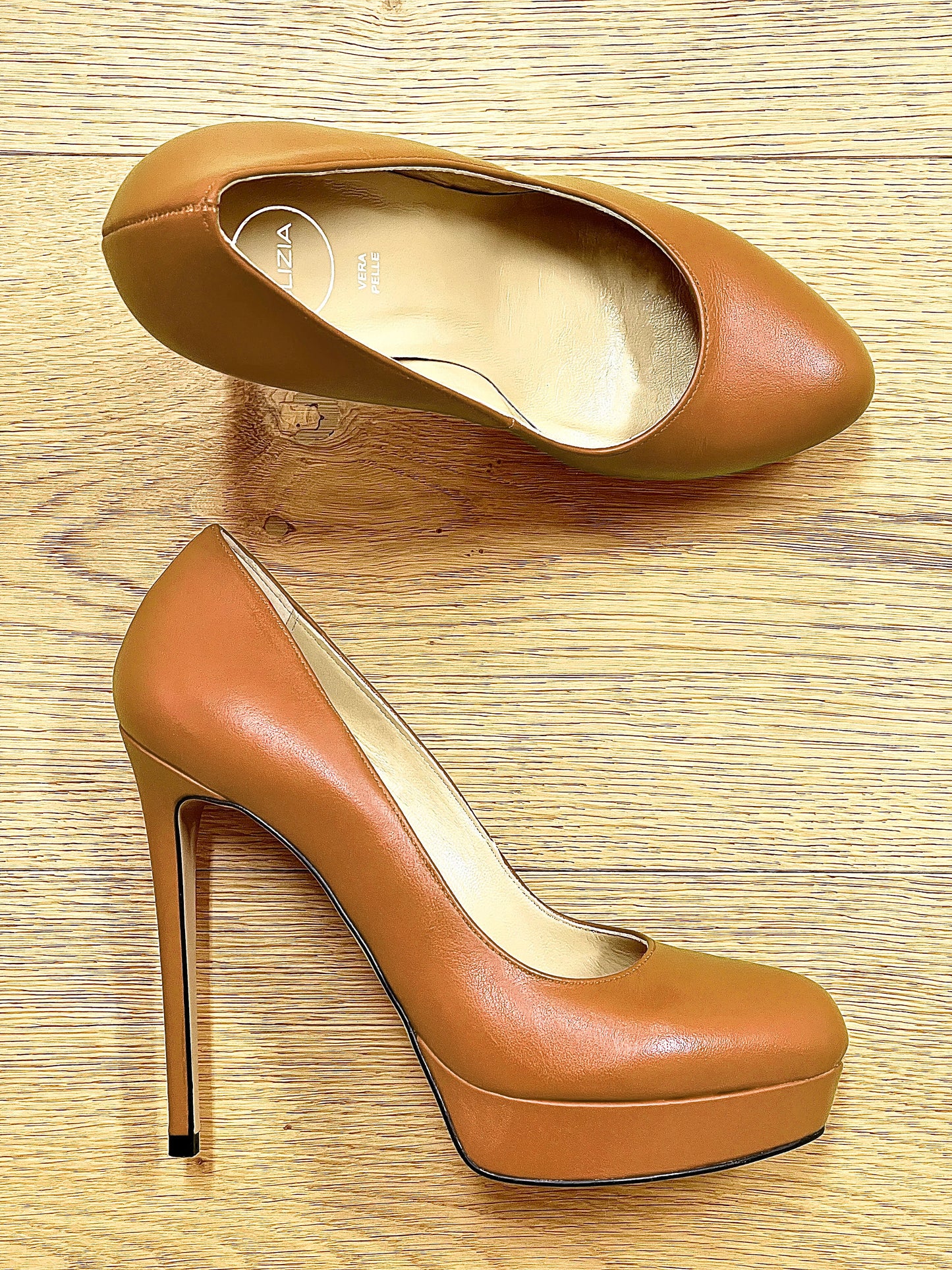 CHIAR PIELE PIELE