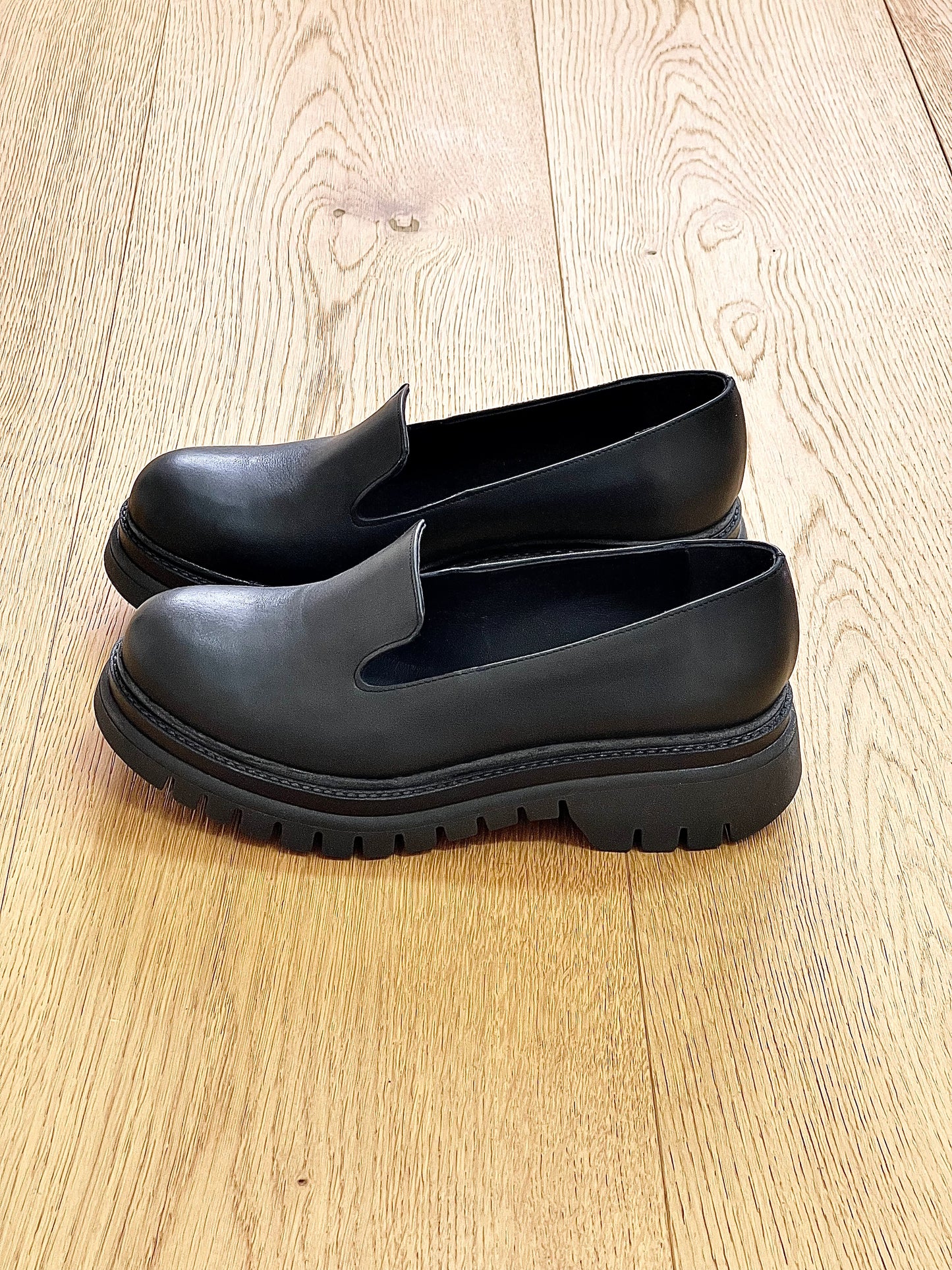 RAMON PIELE NEGRU