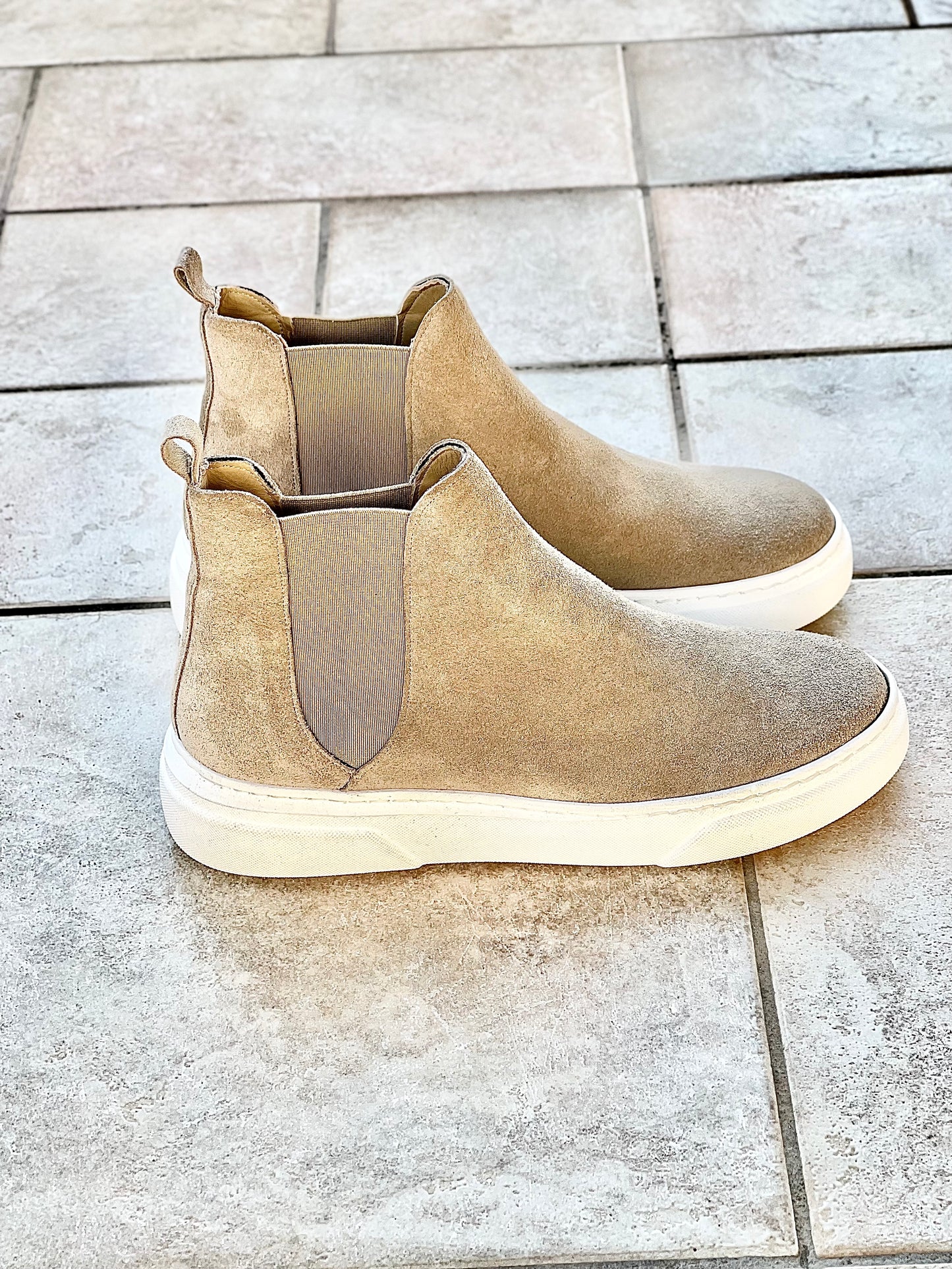 TELLY SUEDE NISIP