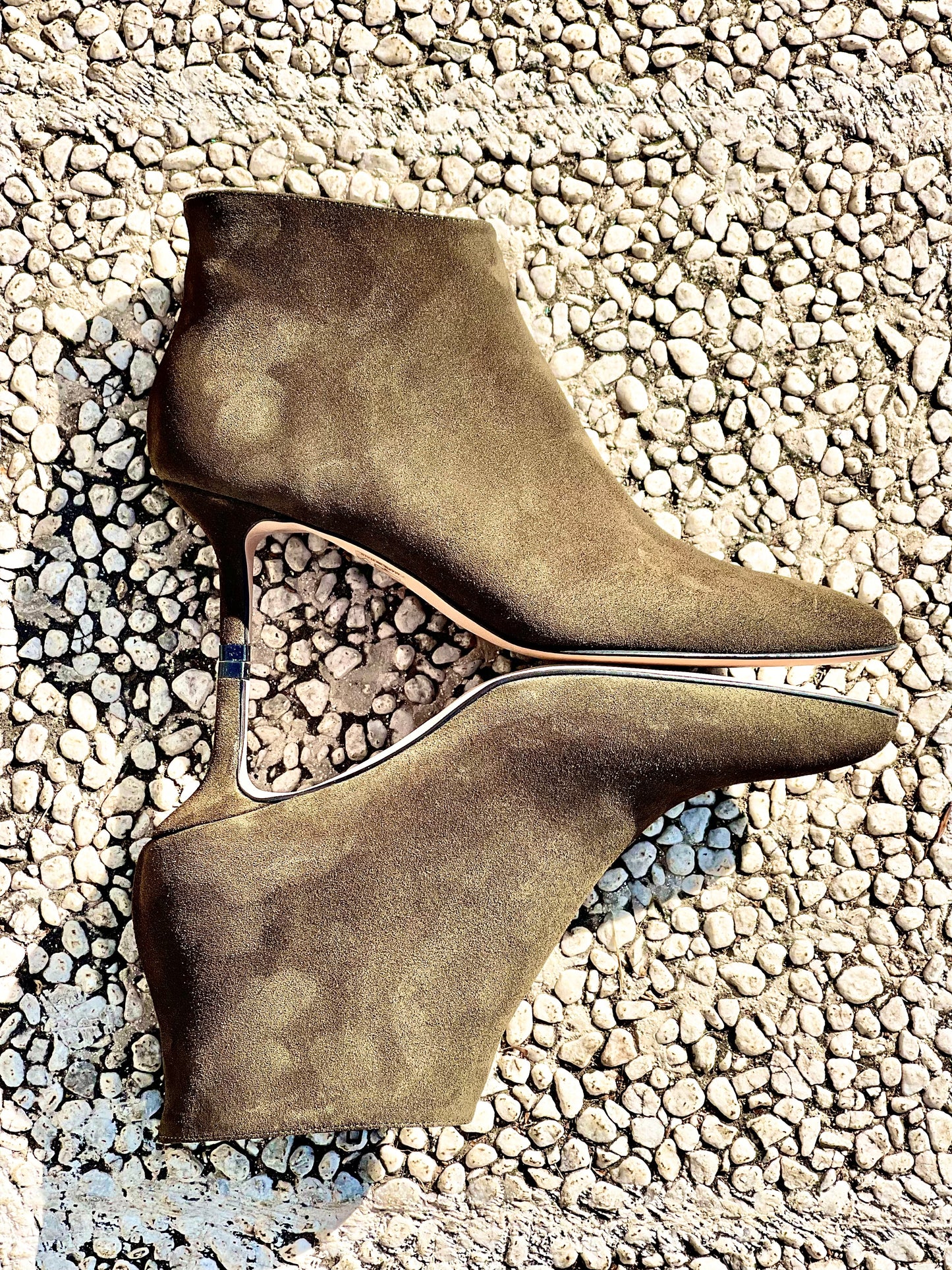TITTY SUEDE KAKI