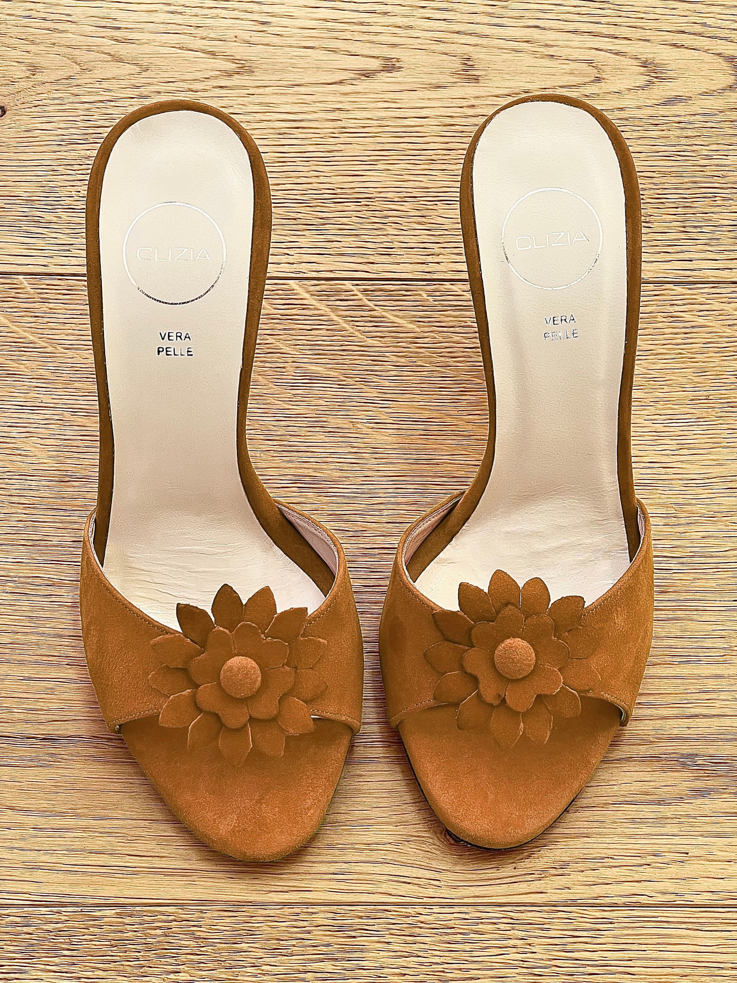 VERY SUEDE KOŽA