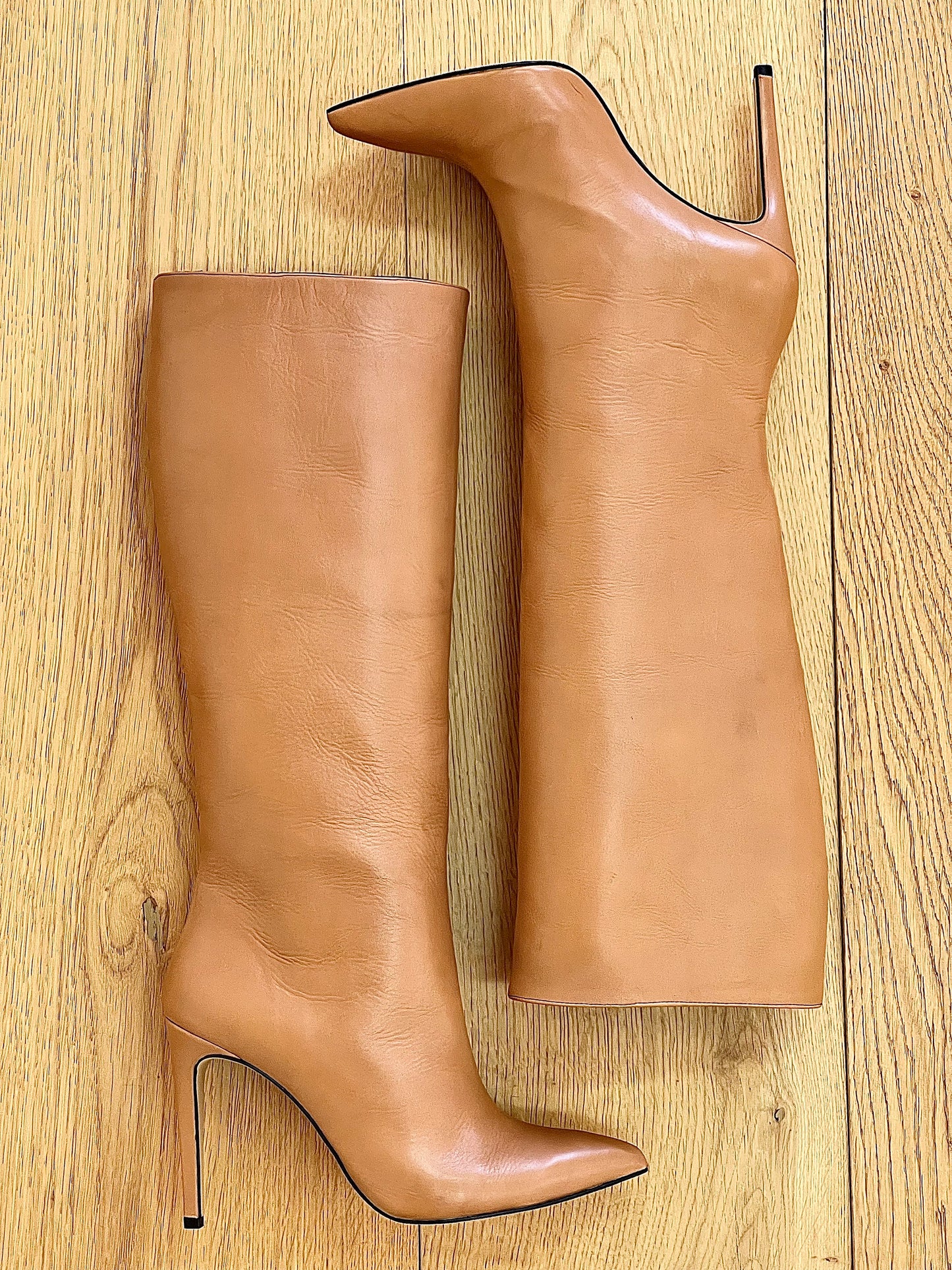 JUANA LEATHER