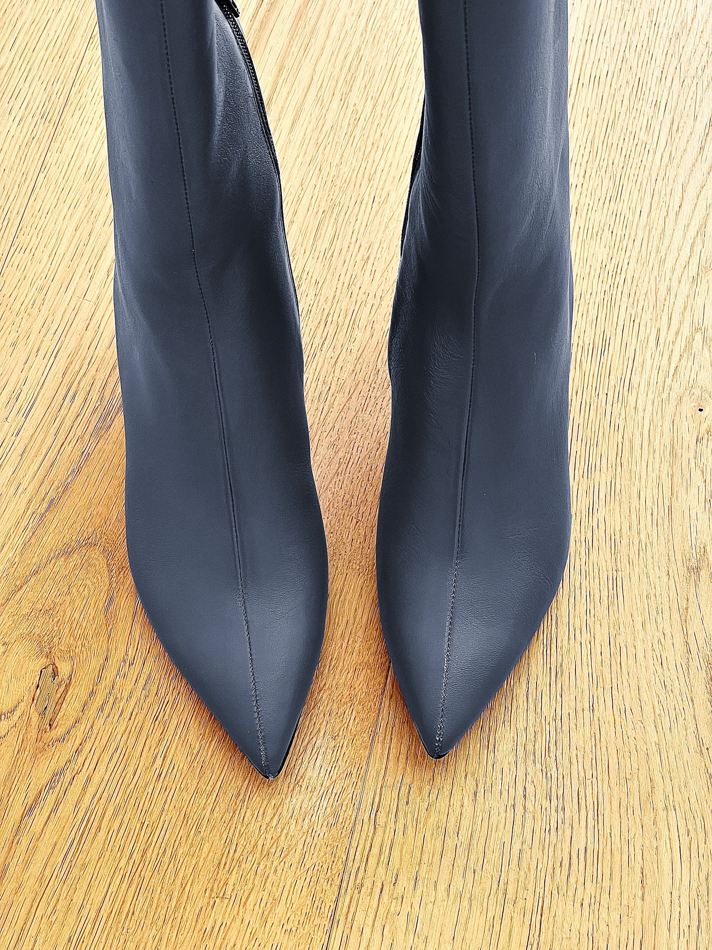 ALFRED BLUE LEATHER