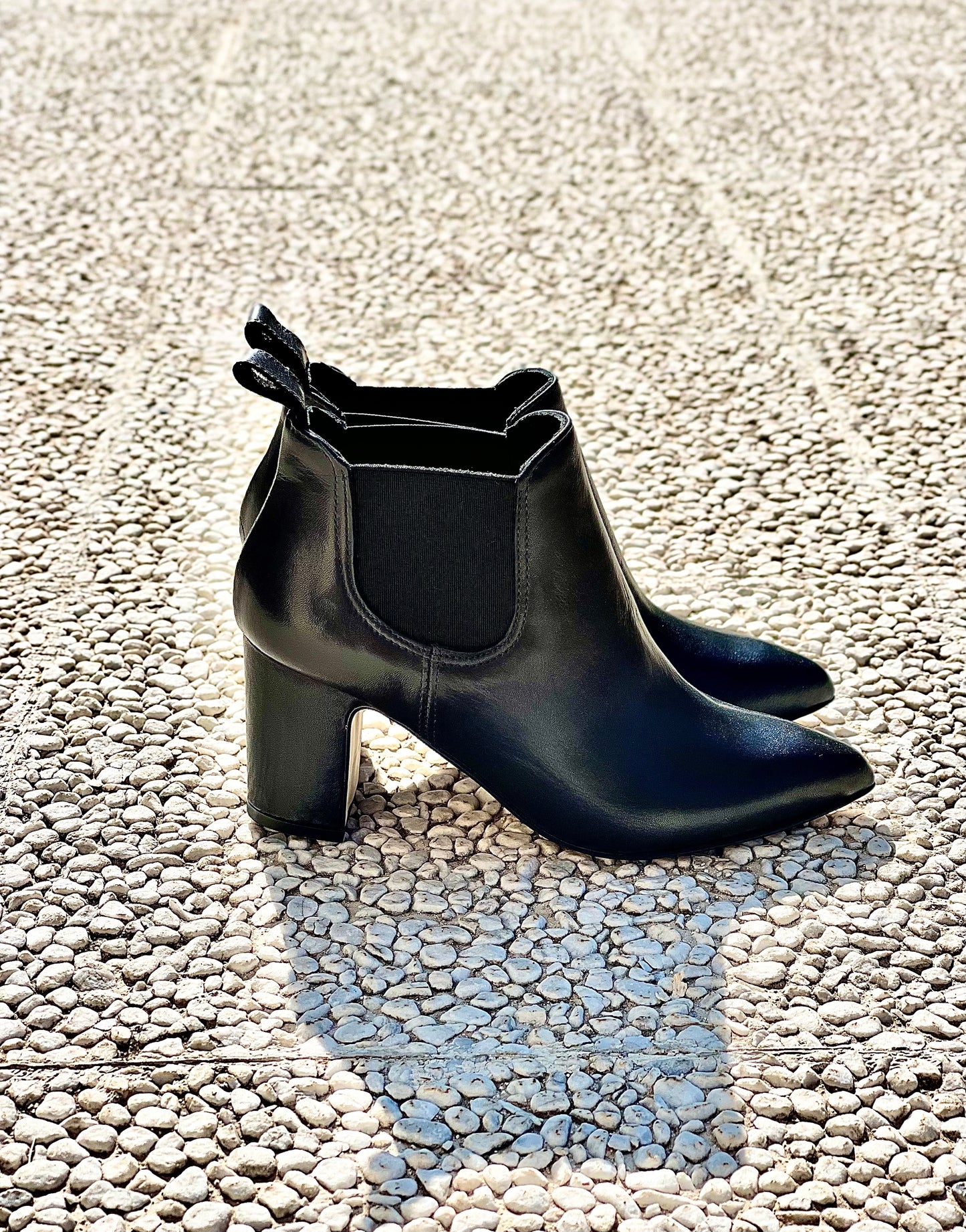 TUNDRA BLACK