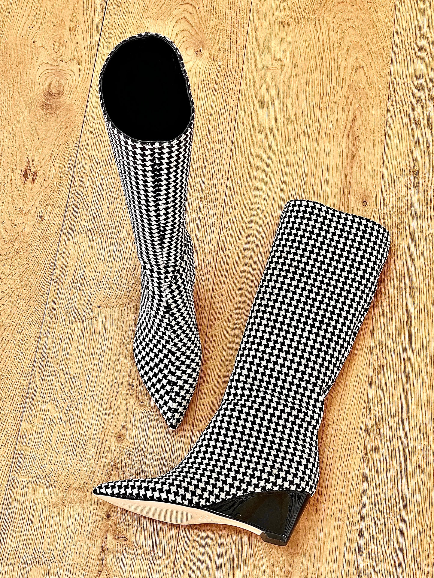 SYDNEY HOUNDSTOOTH
