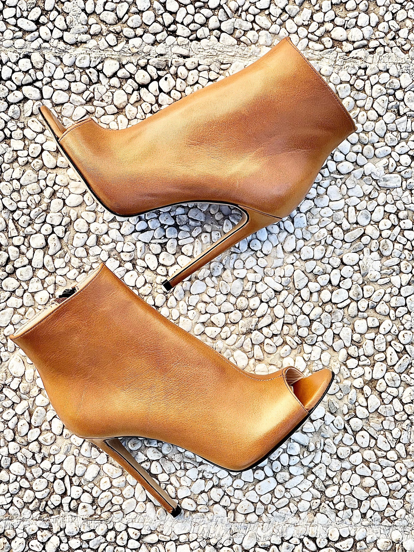 PARIS LEATHER