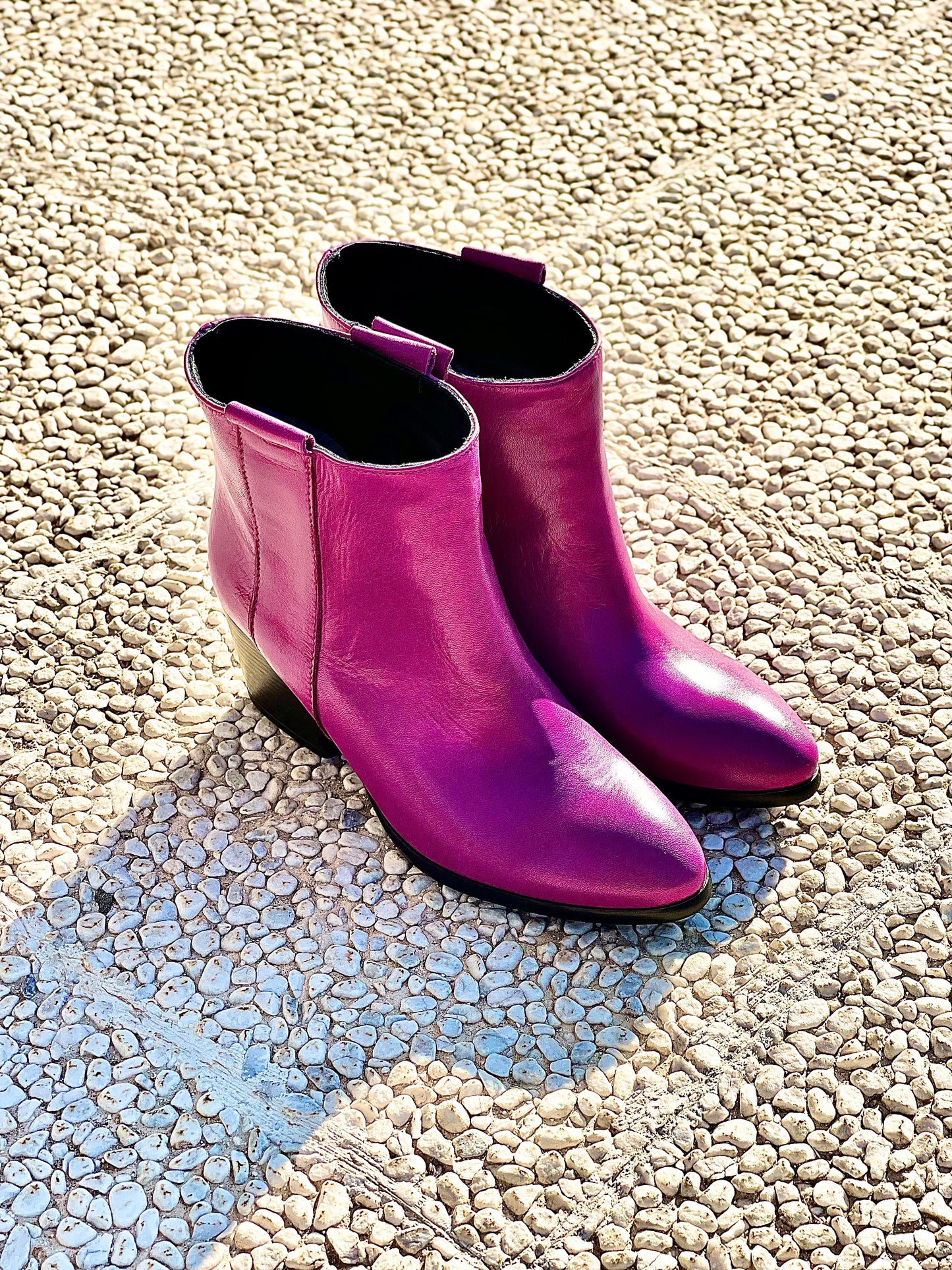 FUXIA TESSA