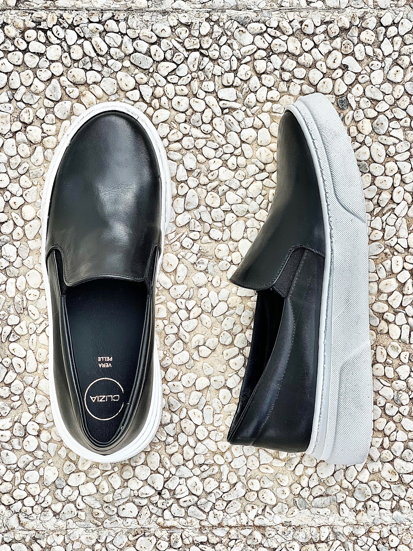 SMART BLACK