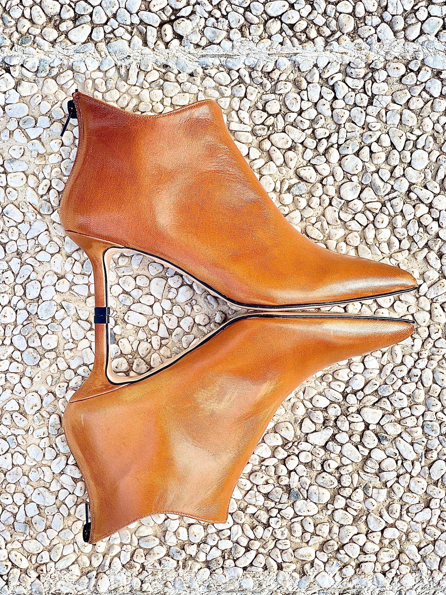 GHITA LEATHER