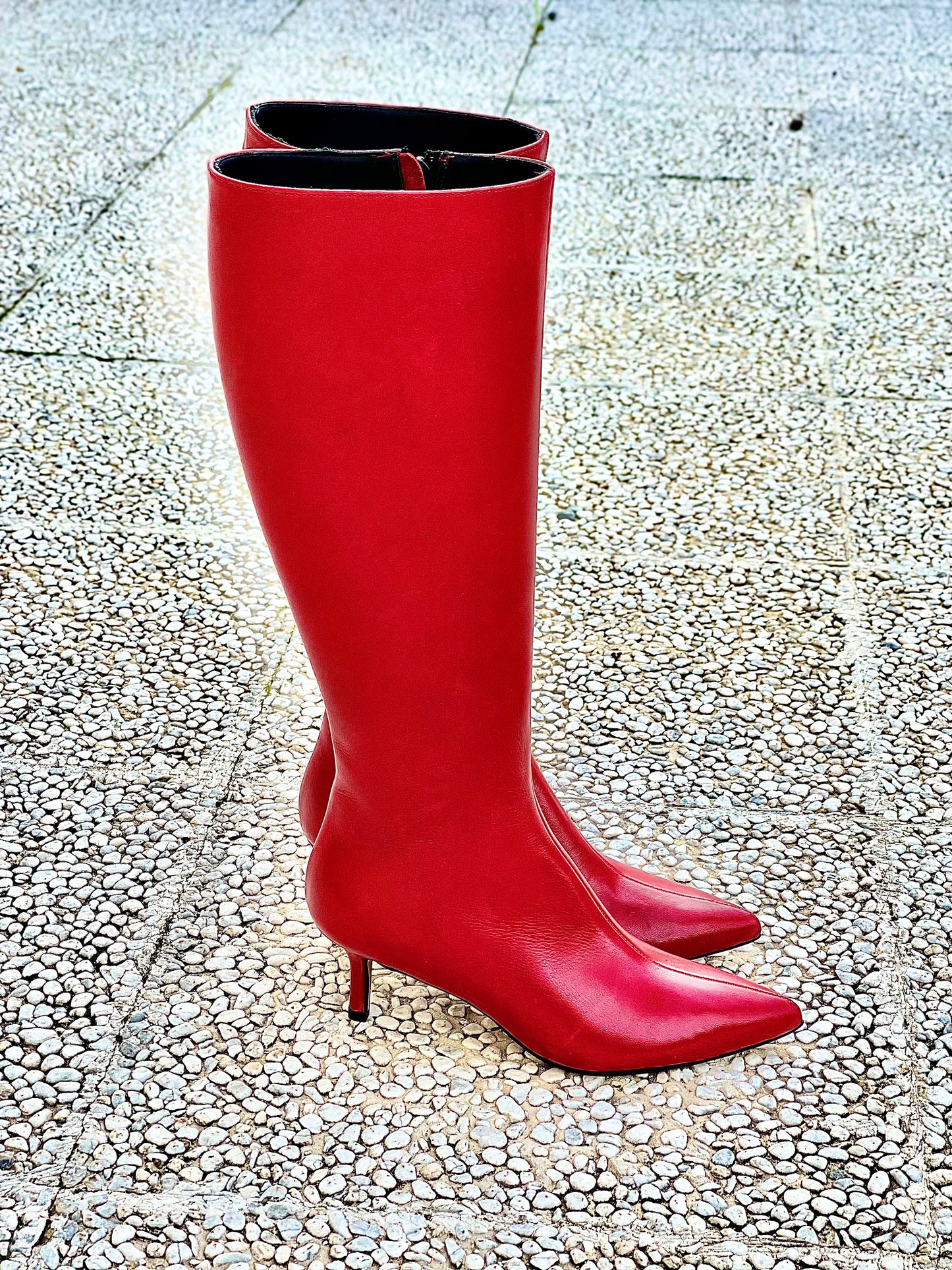 CANDY RED