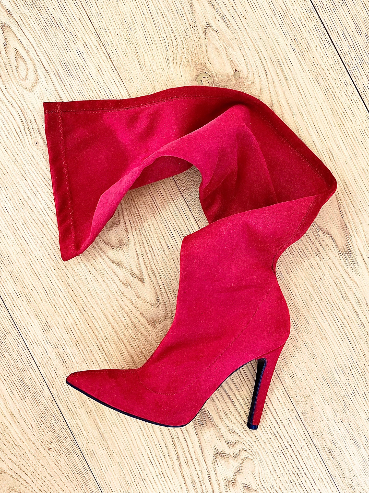 OSLO SUEDE RED