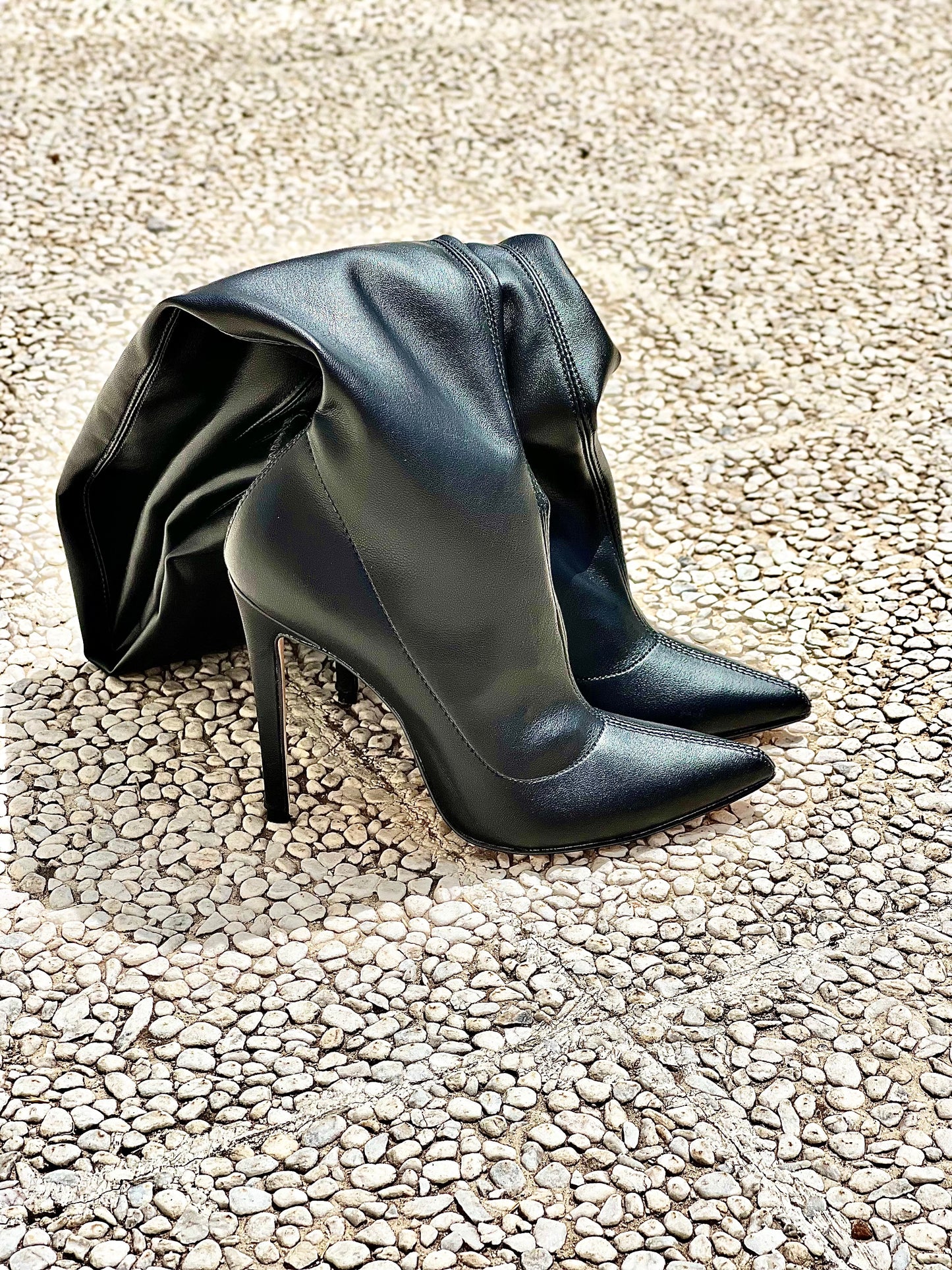 OSLO BLACK