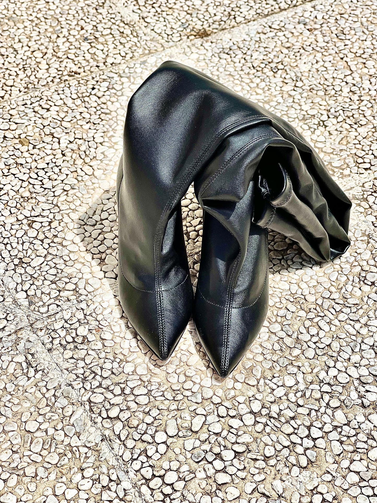 OSLO BLACK