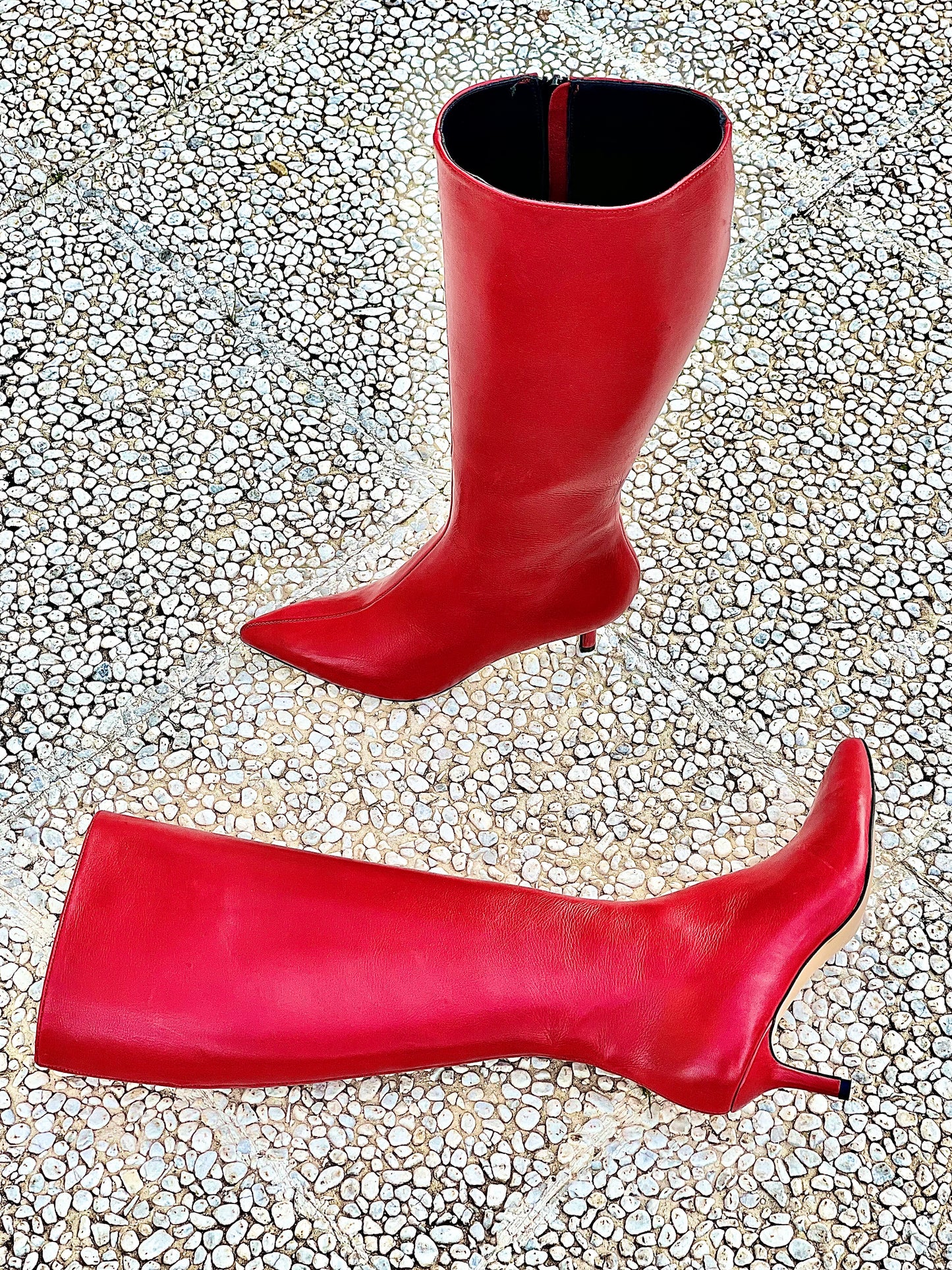 CANDY RED