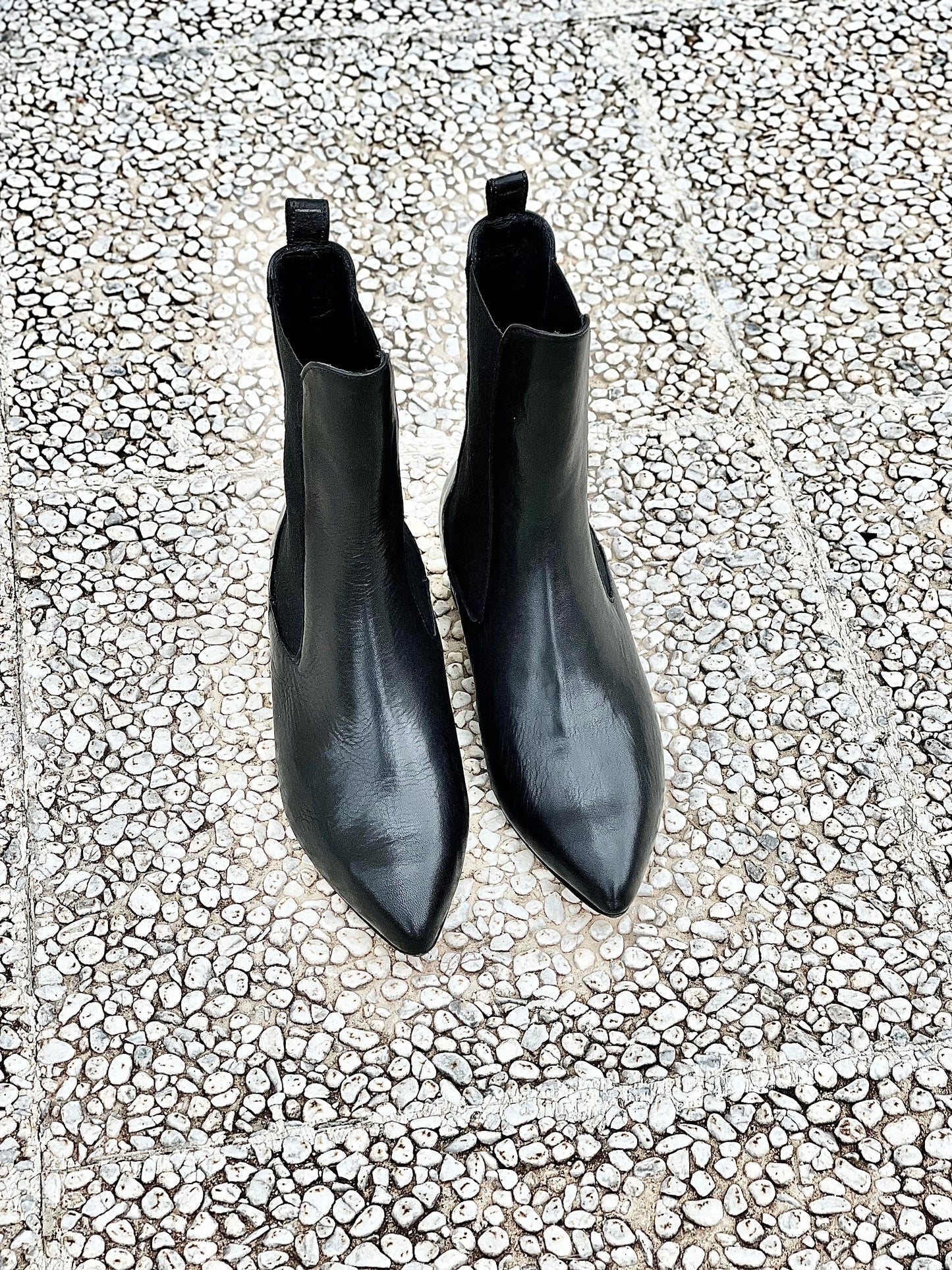URBAN BLACK