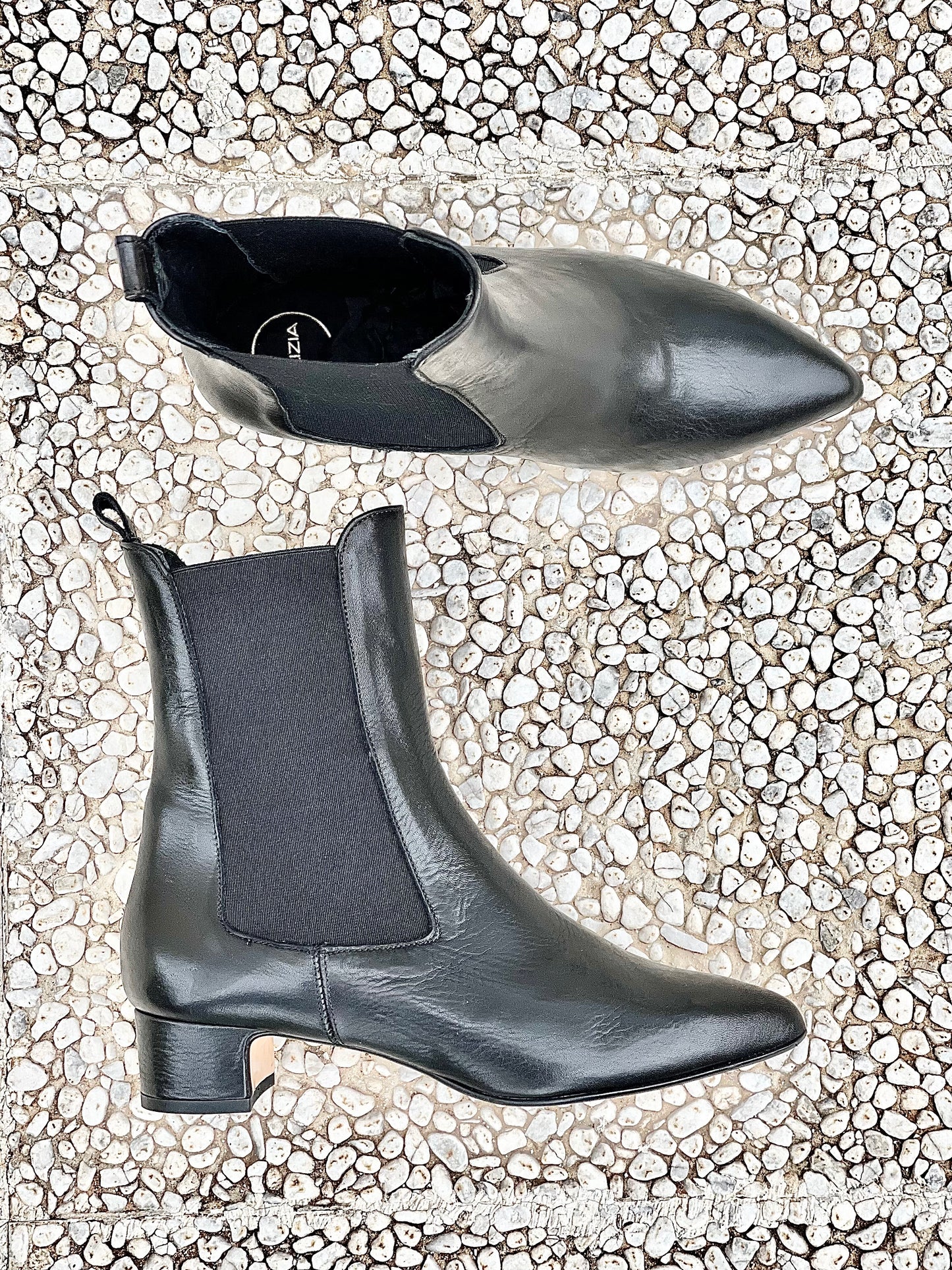 URBAN BLACK