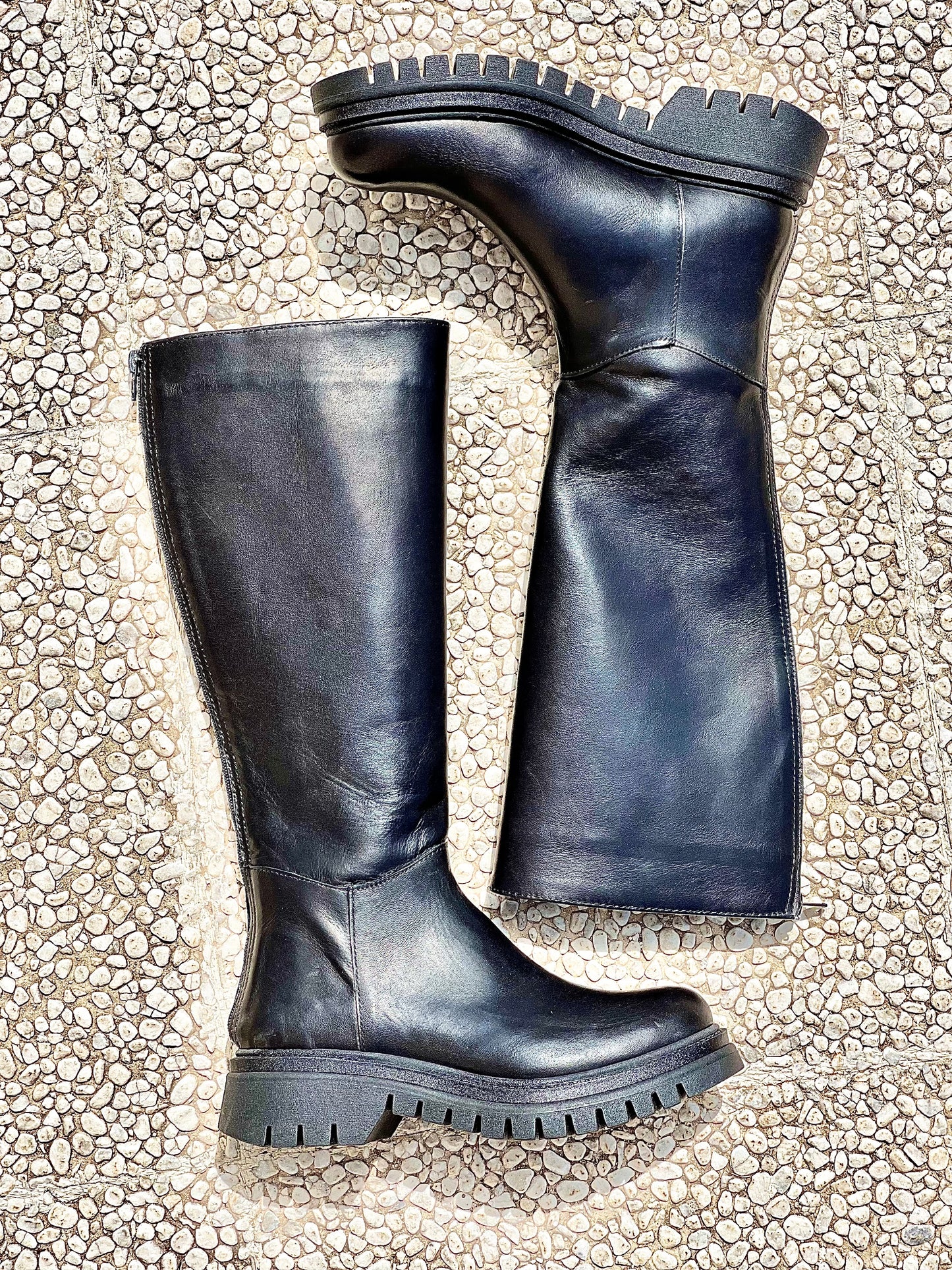 SELVA BLACK