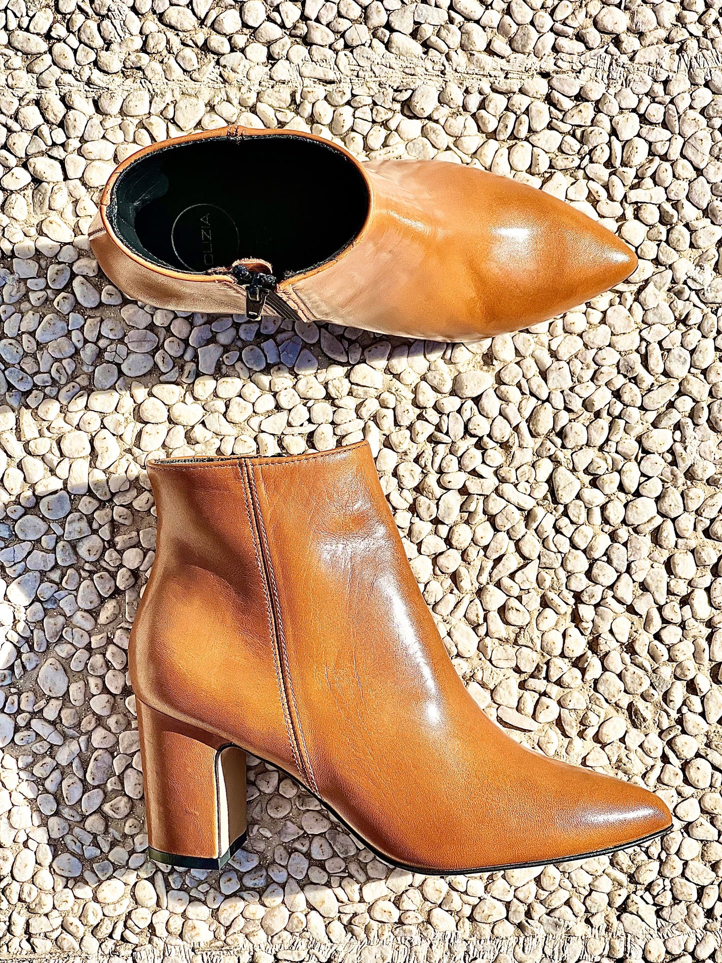 GEMINI LEATHER