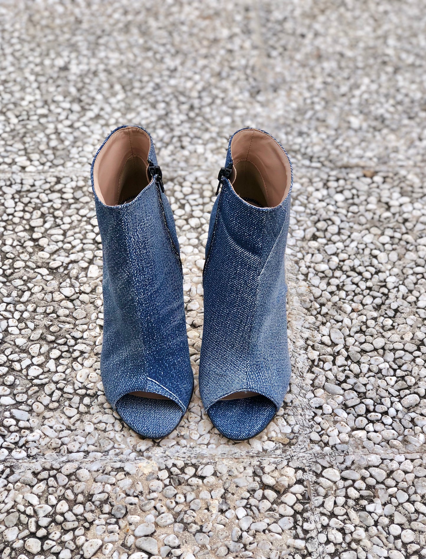 PARIS JEANS
