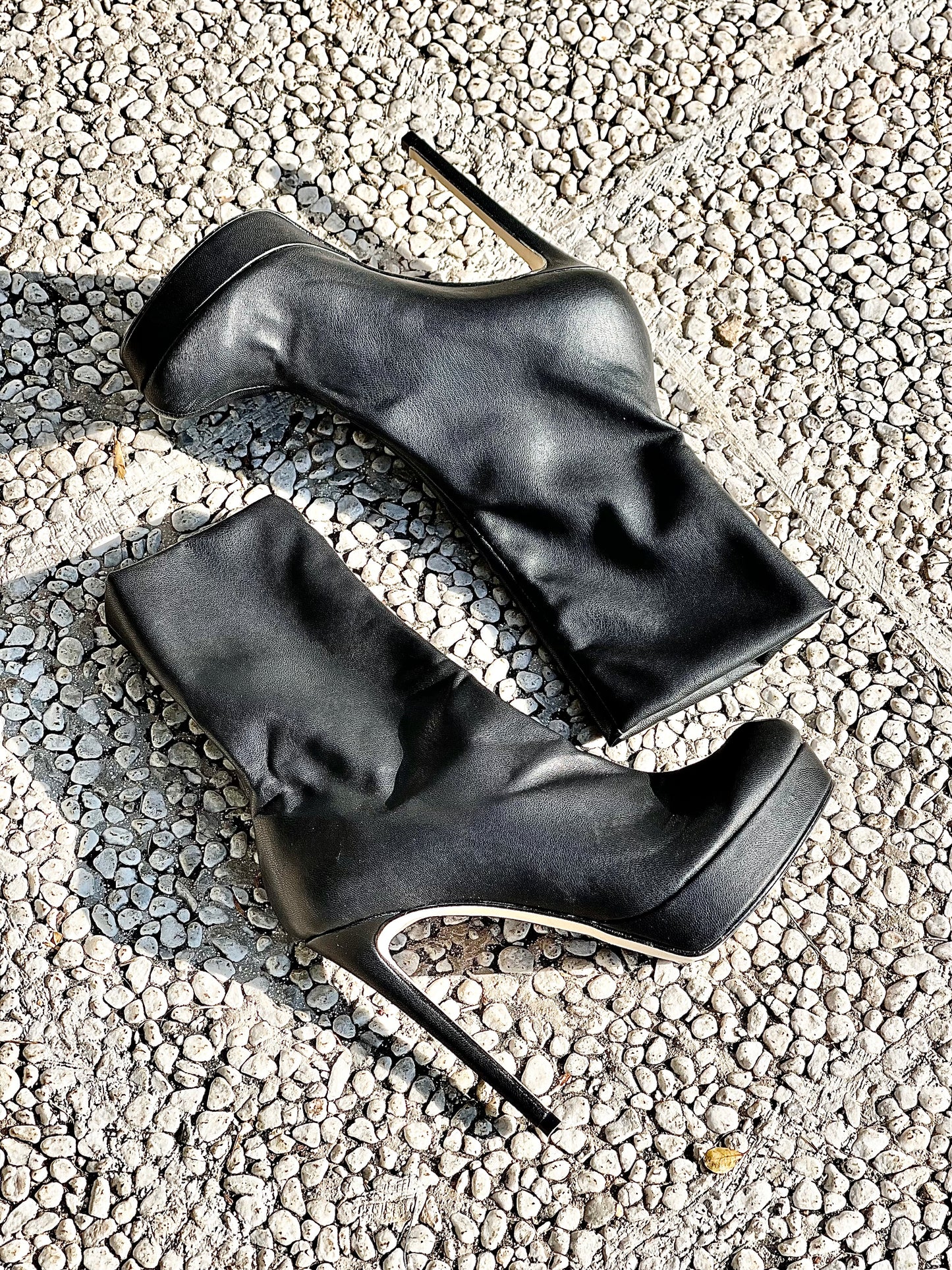 BERLIN BLACK