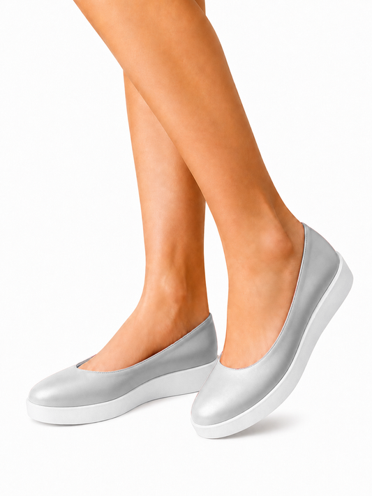 ZION 冰蓝皮革