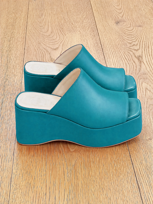 NIKO PELLE AZZURRO