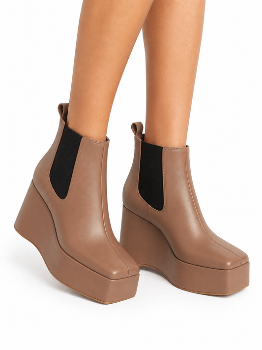 ILES PELLE NUDE