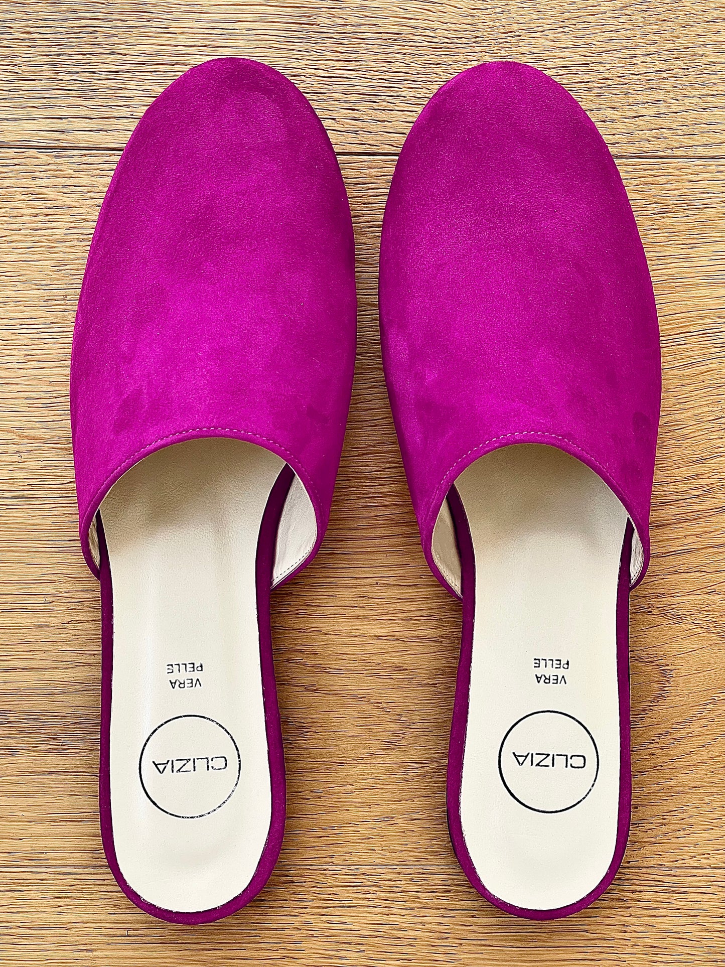 DARCY CAMOSCIO FUCSIA