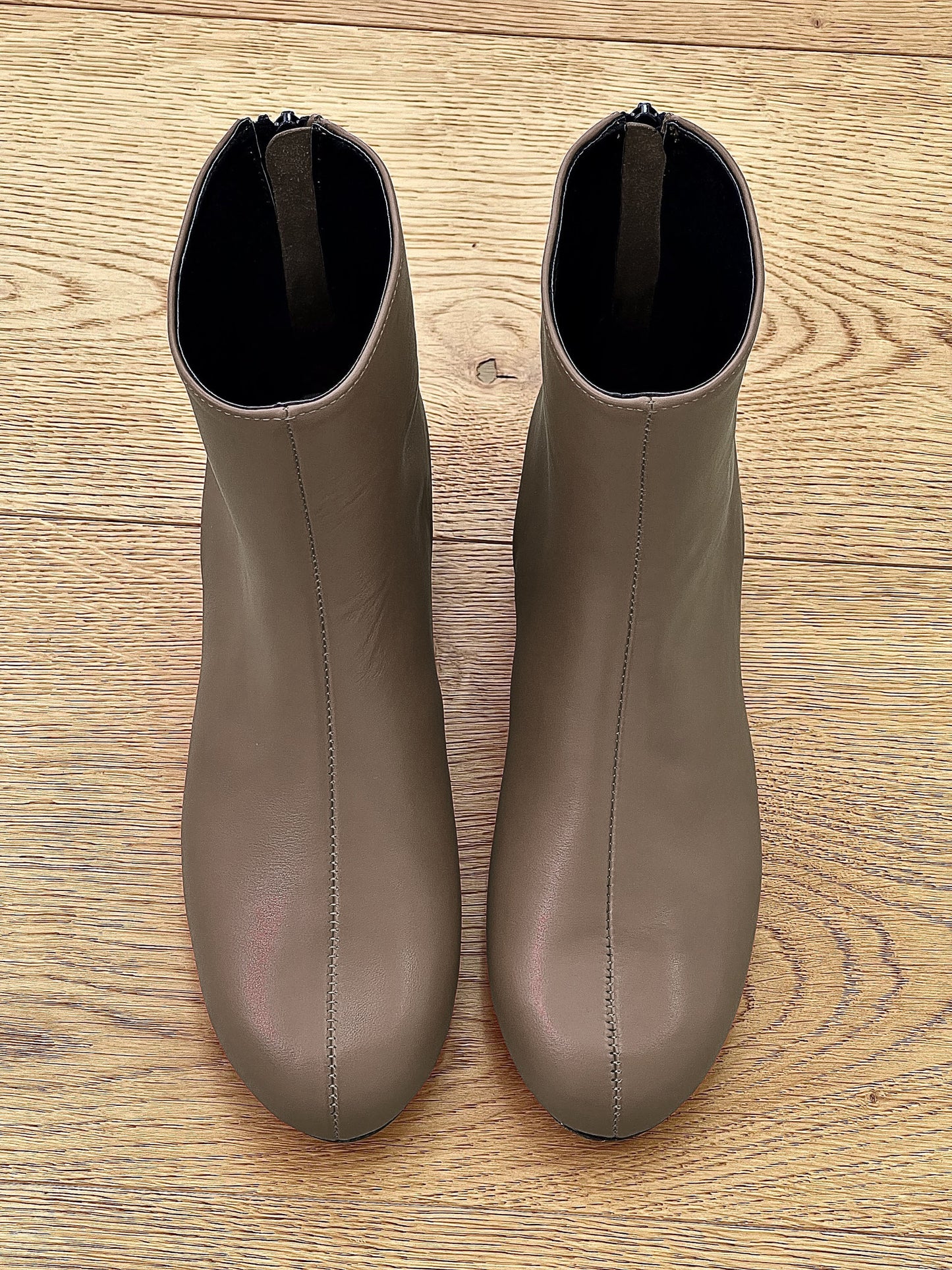 SURIA PELLE TAUPE