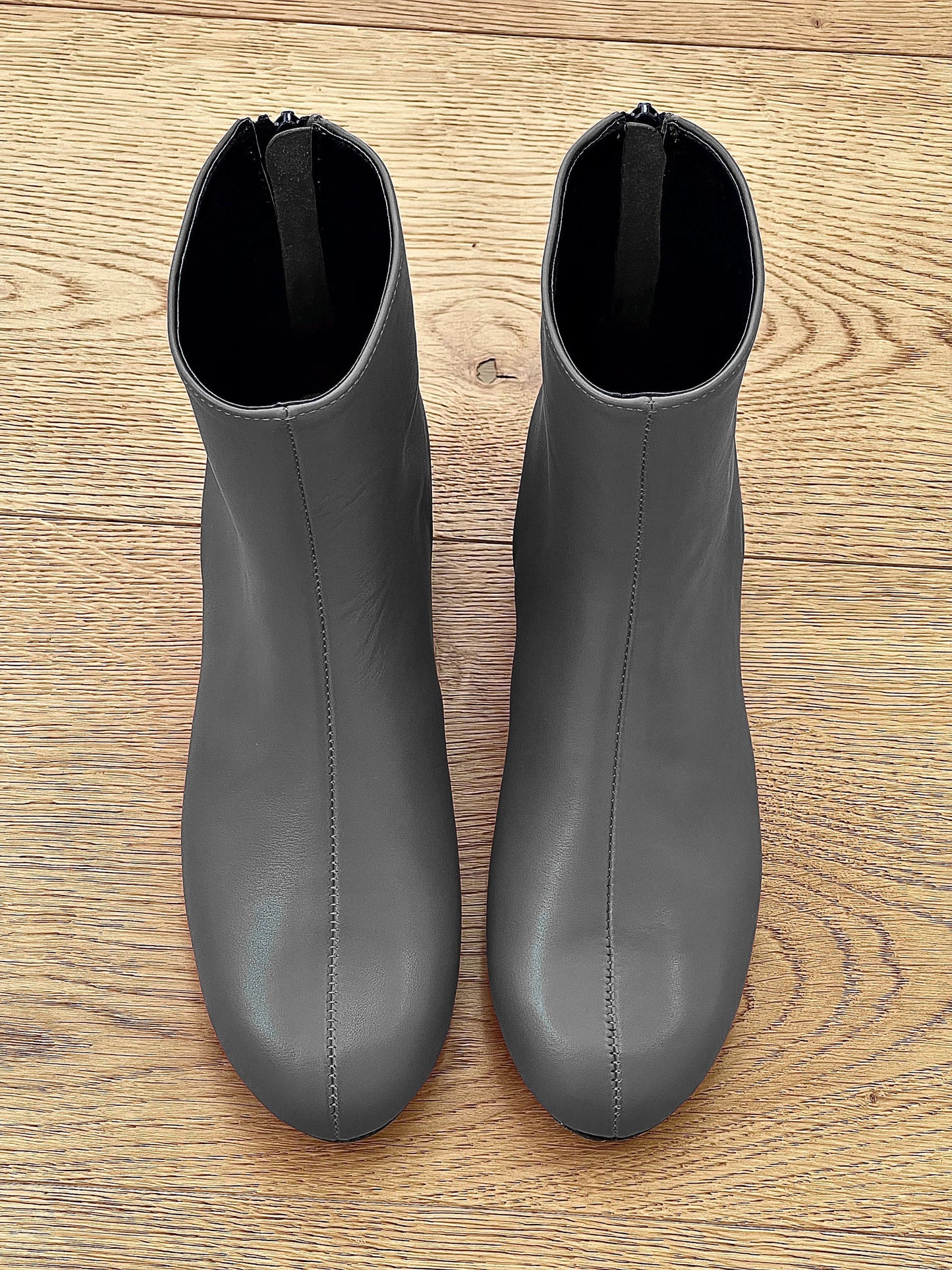 SURIA PELLE GRIGIO