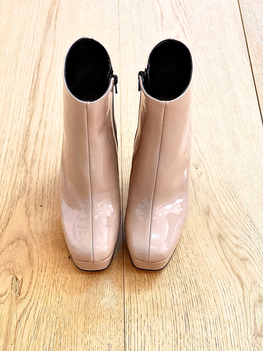 DETROIT VERNICE NUDE