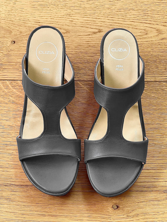 EVA LEATHER GREY