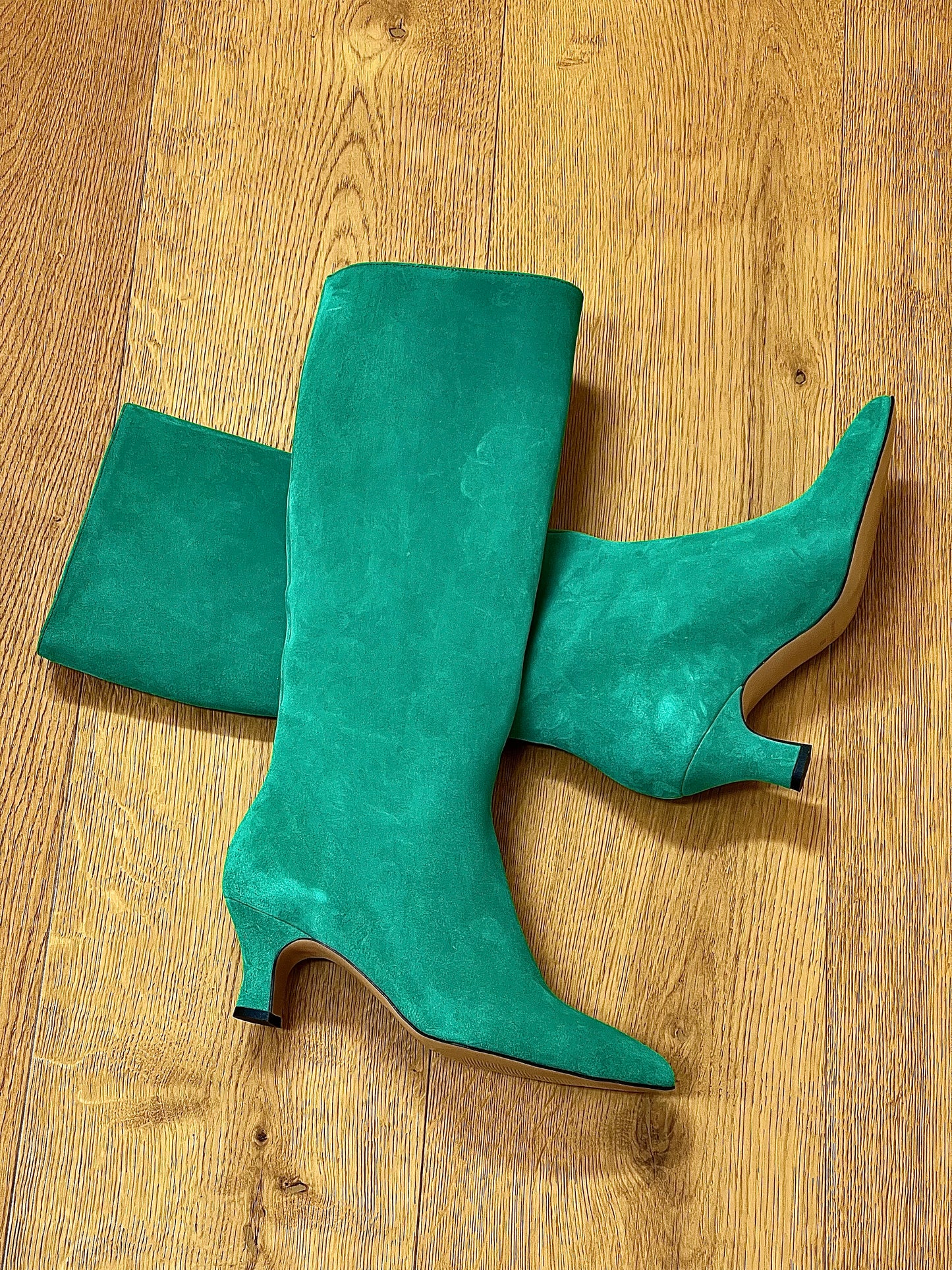 MAGELLAN GREEN SUEDE