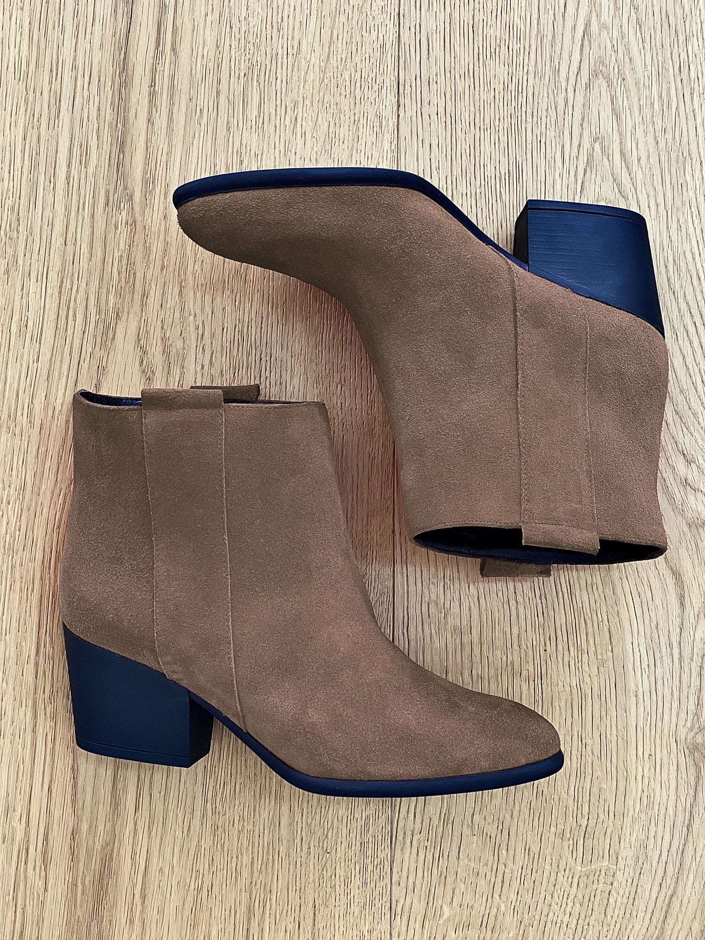 BAHENNÍ SEMIŠ TESSA