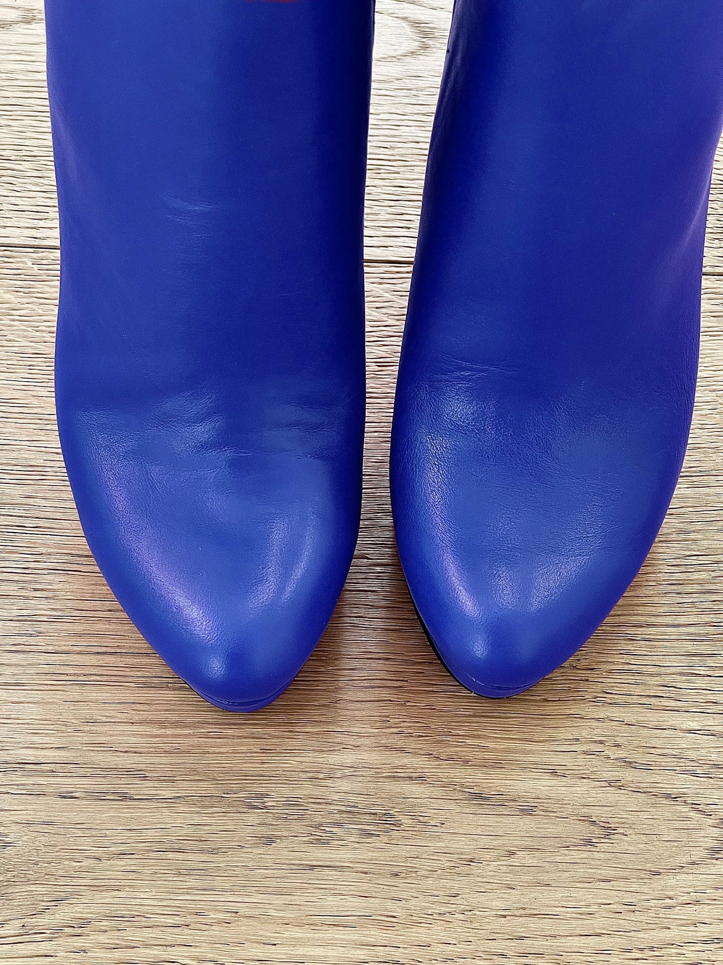 LOREN BLUETTE LEATHER