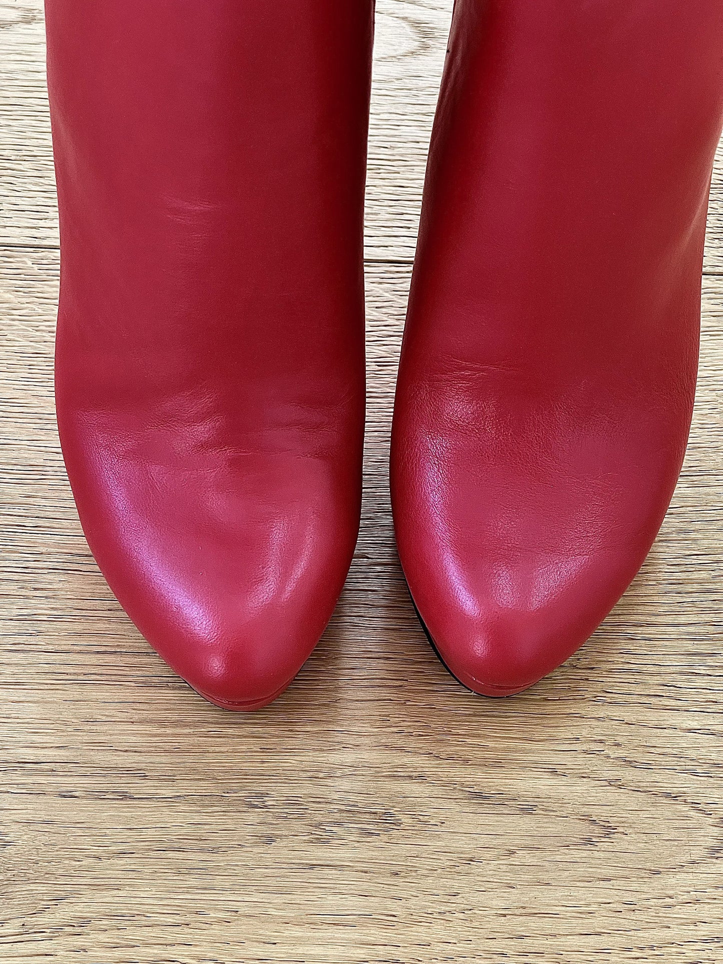 LOREN KOŽENÝ ČERVENÝ