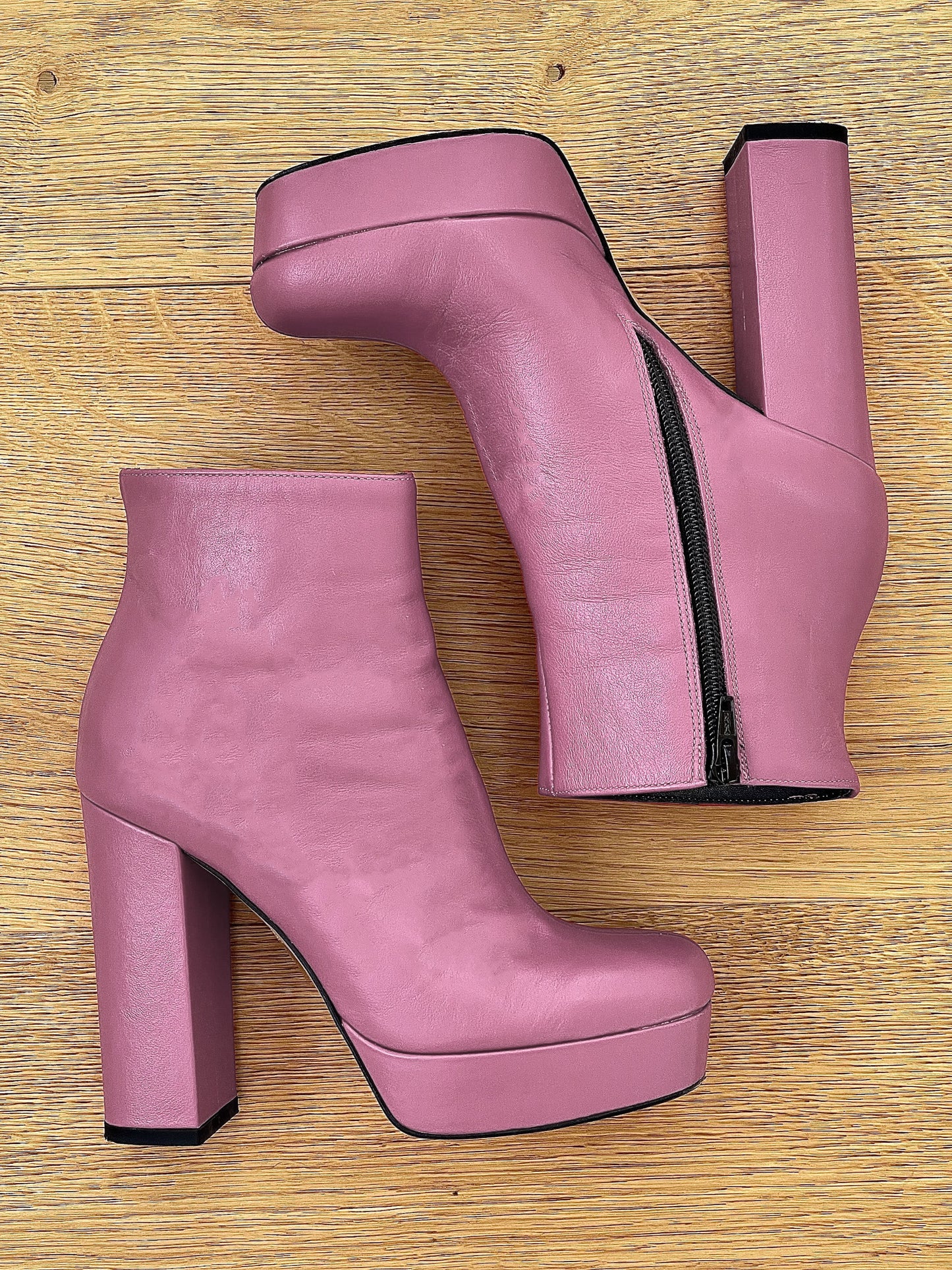 DETROIT LEATHER LILAC