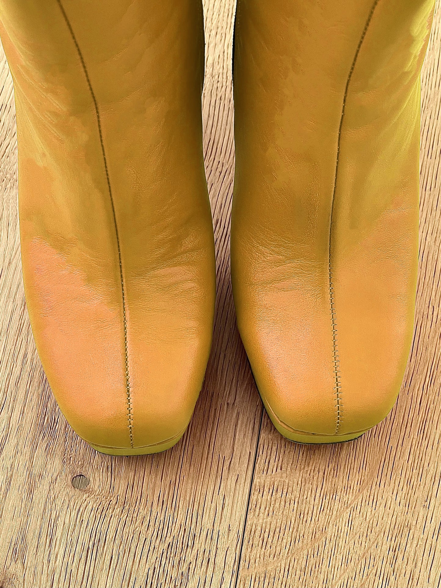 DETROIT LEATHER YELLOW