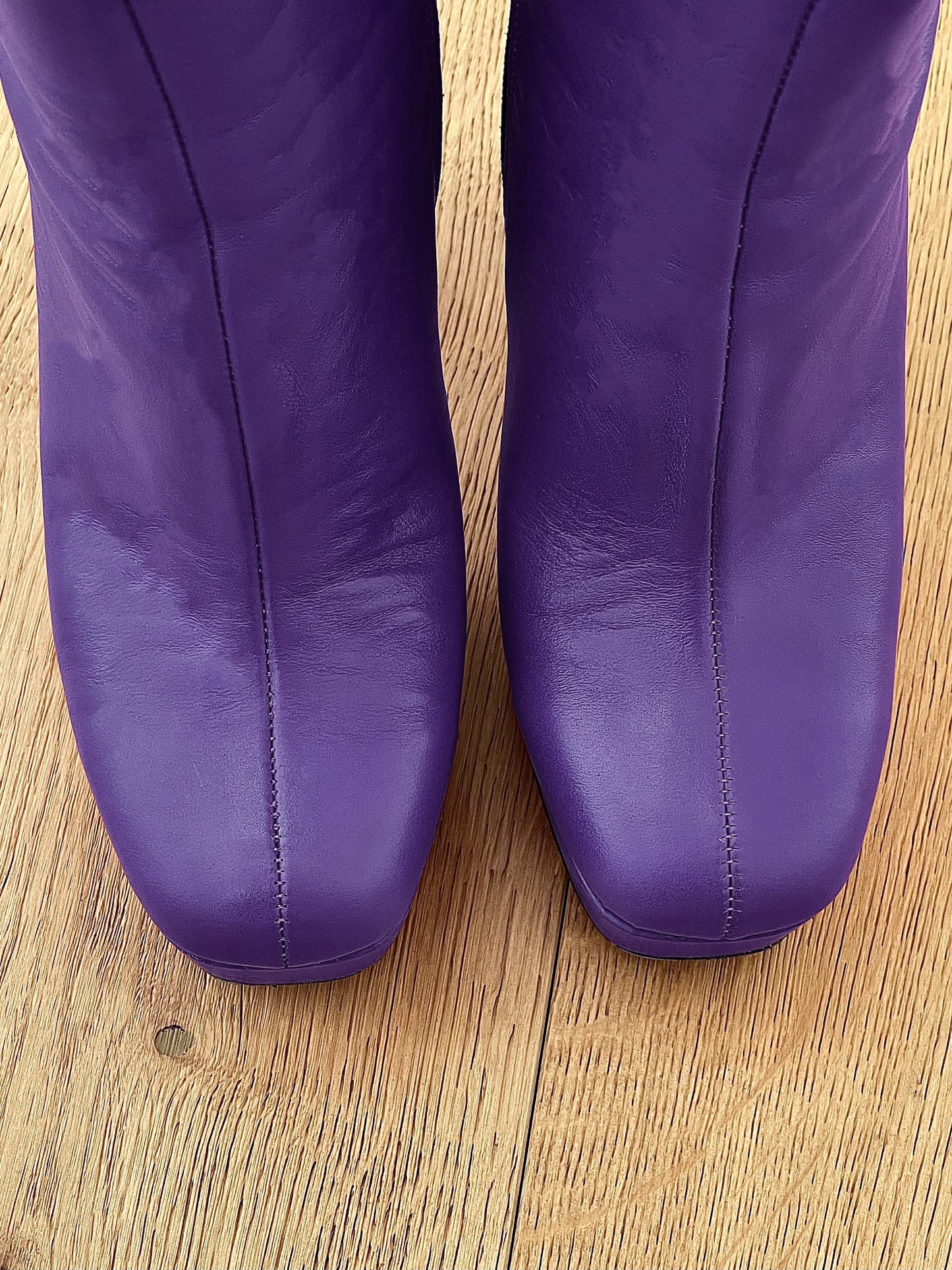 DETROIT PURPLE LEATHER
