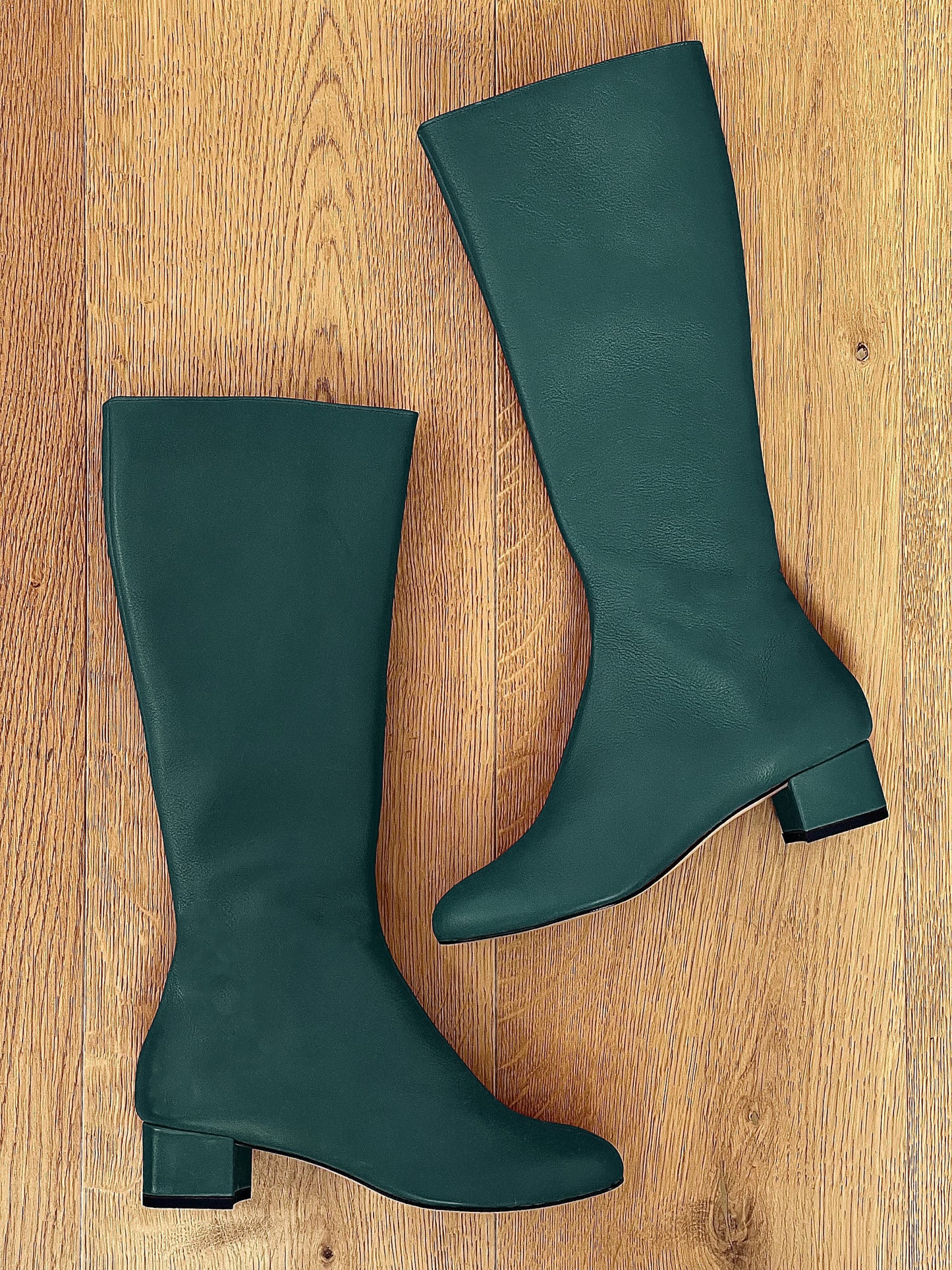 KOŽENÁ LÁHEV SIERRA