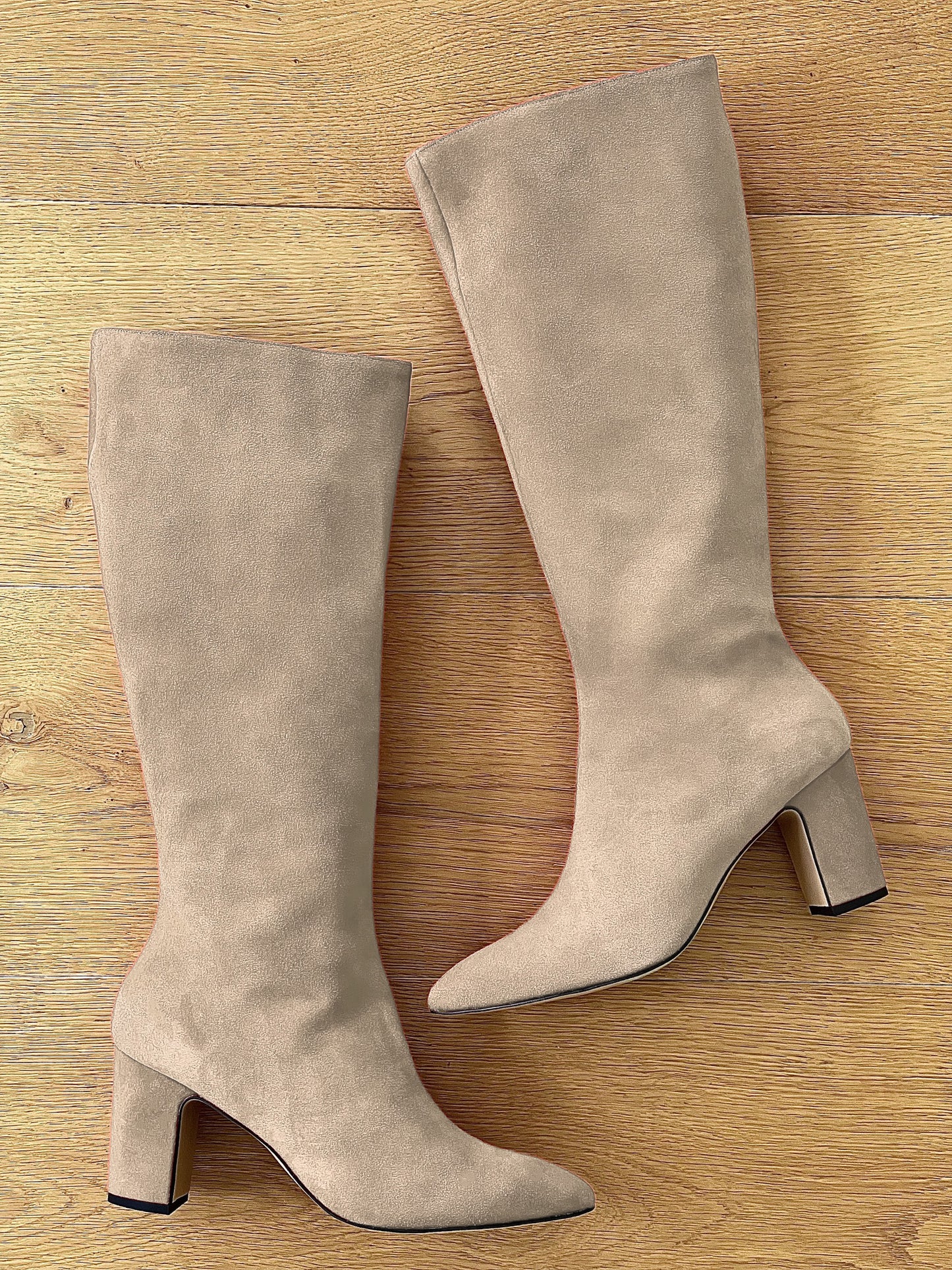 MARK DOVE GREY SUEDE