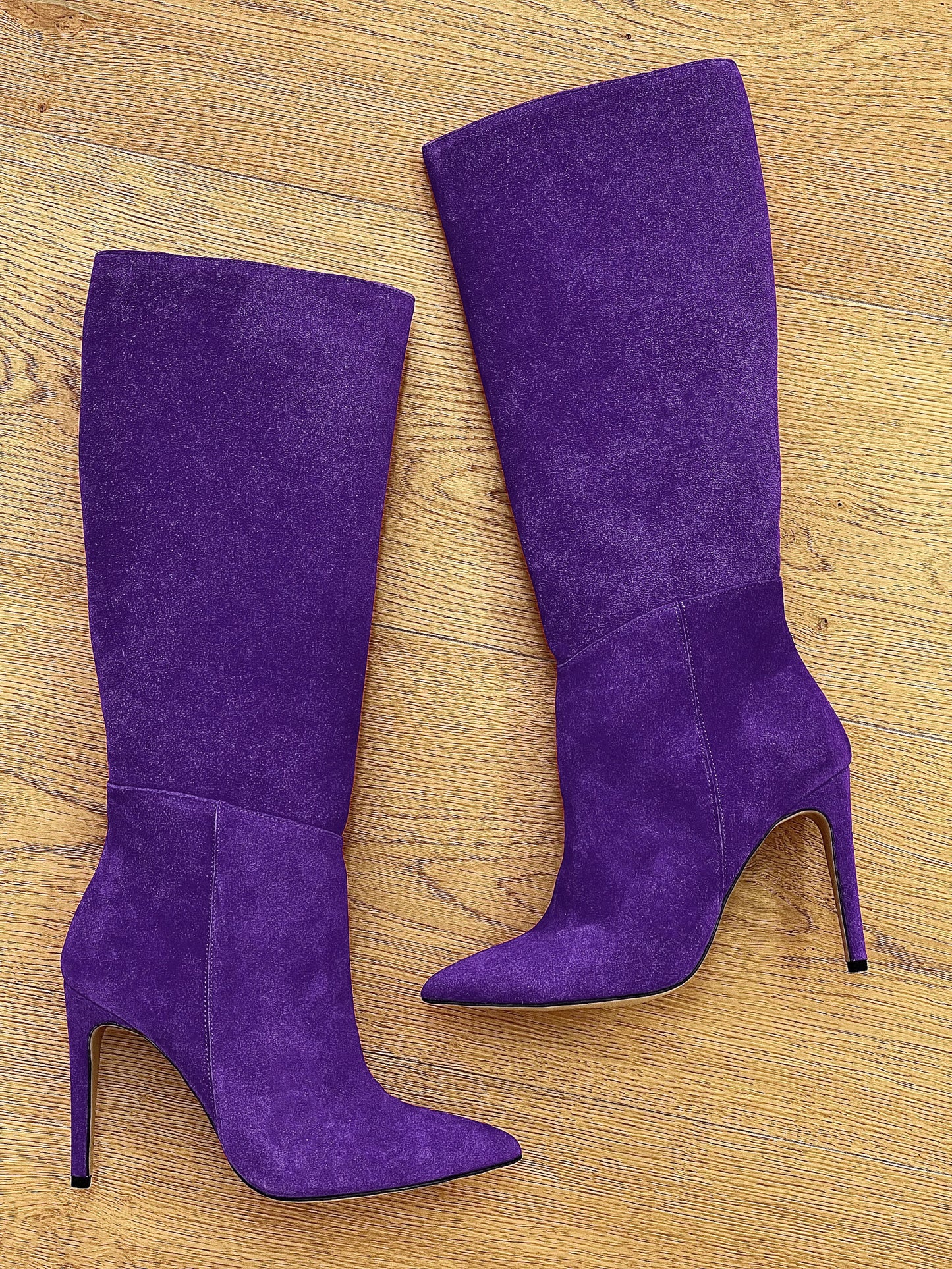 MAYA PURPLE SUEDE
