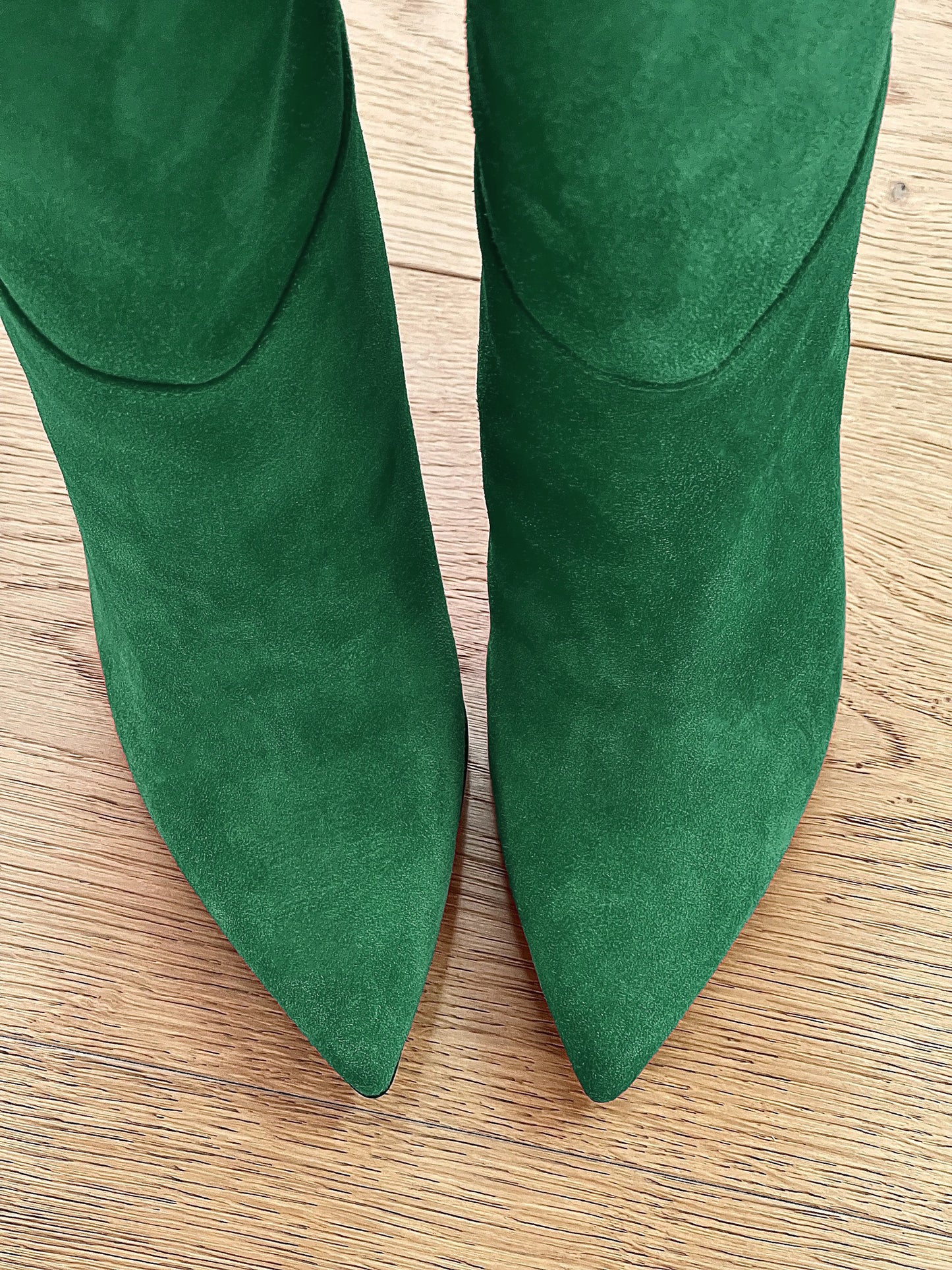 MAYA GREEN SUEDE