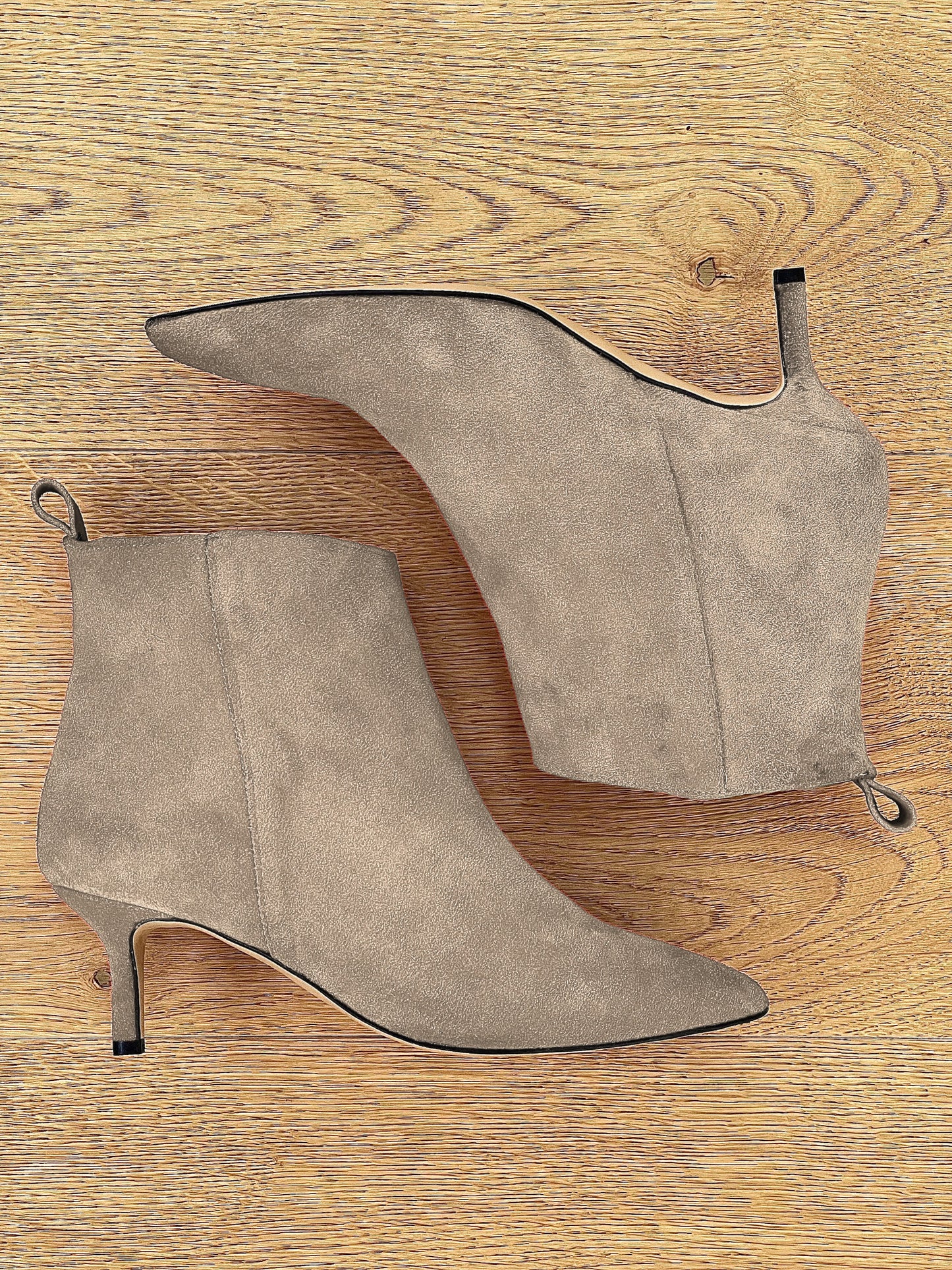 LIOR DOVE GREY SUEDE