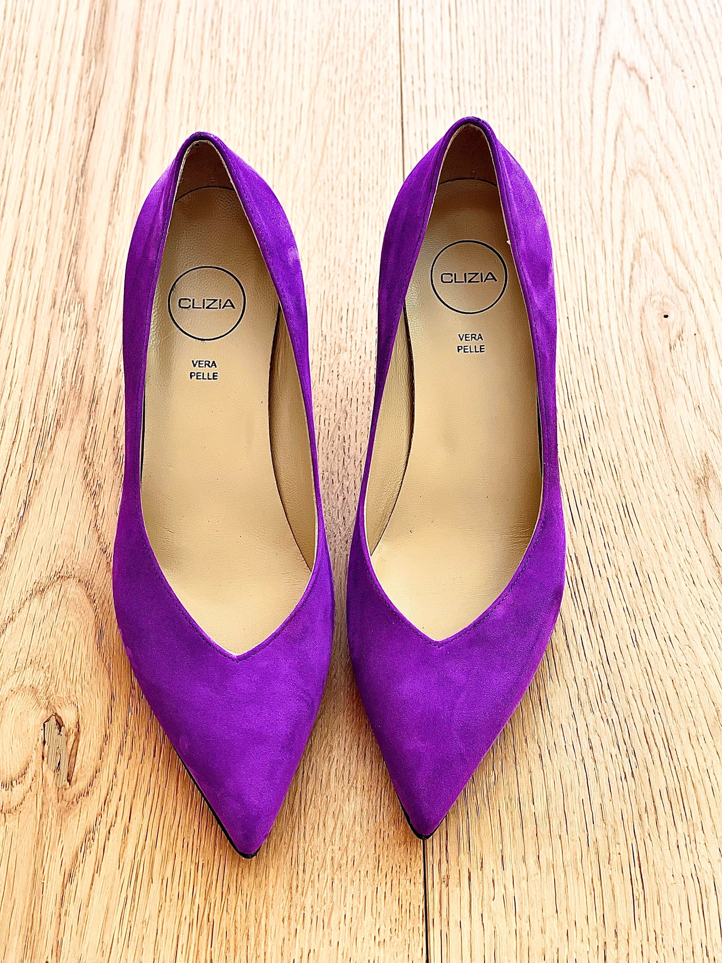 SUSAN PURPLE SUEDE